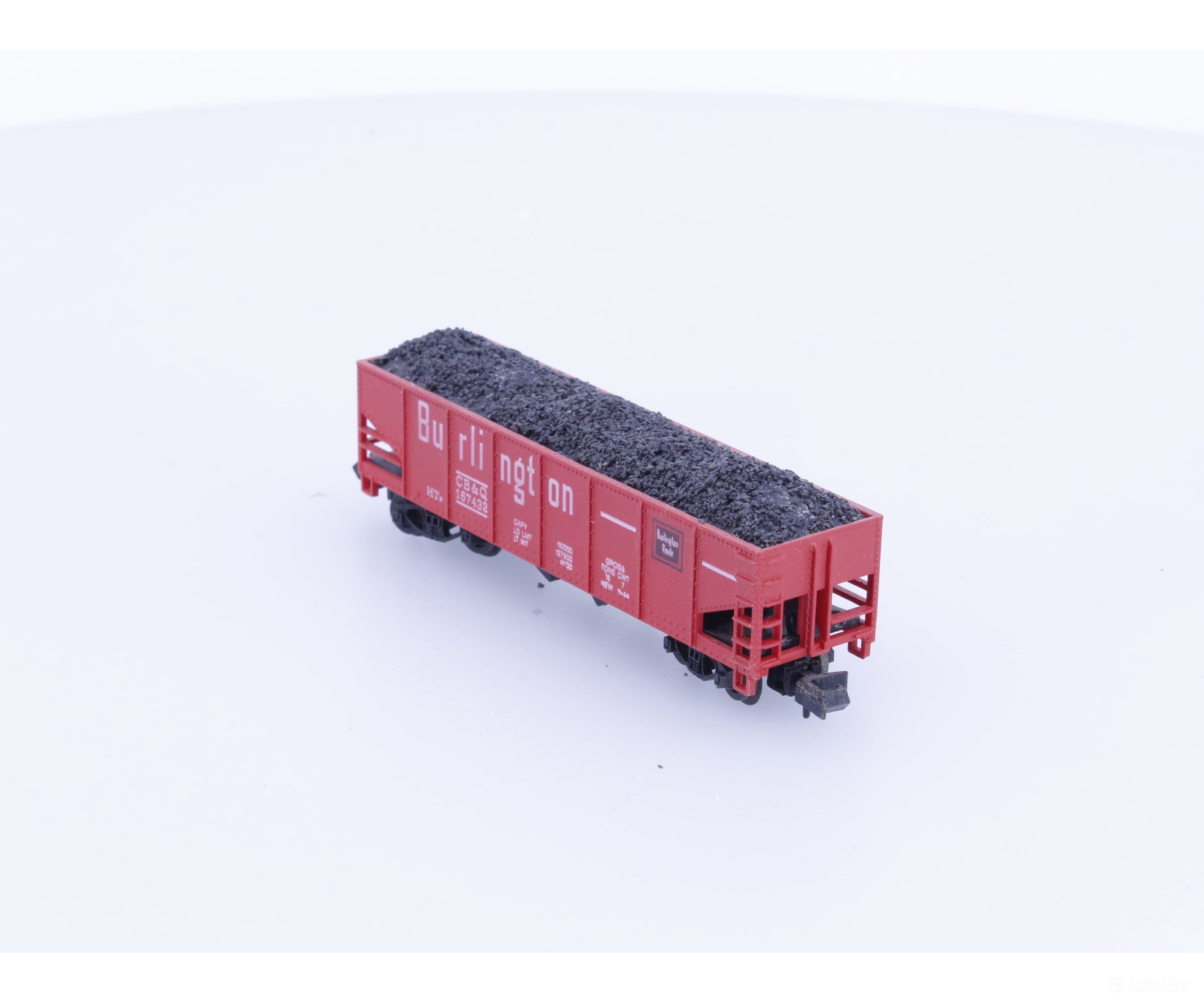 Revell N3551 N 2 Bay Hopper Car Chicago Burlington and Quincey (CBQ) 167432 - Freight Cars