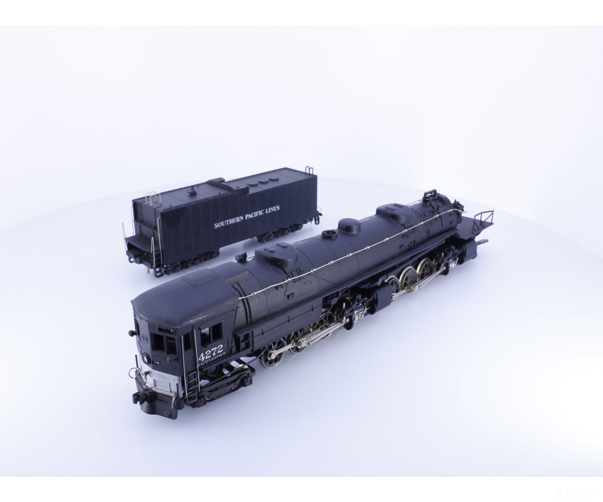 Rivarossi 1248 HO 4-8-8-2 AC11 Cab Forward Steam Locomotive Southern Pacific (SP) 4272 Analog DC - Locomotives