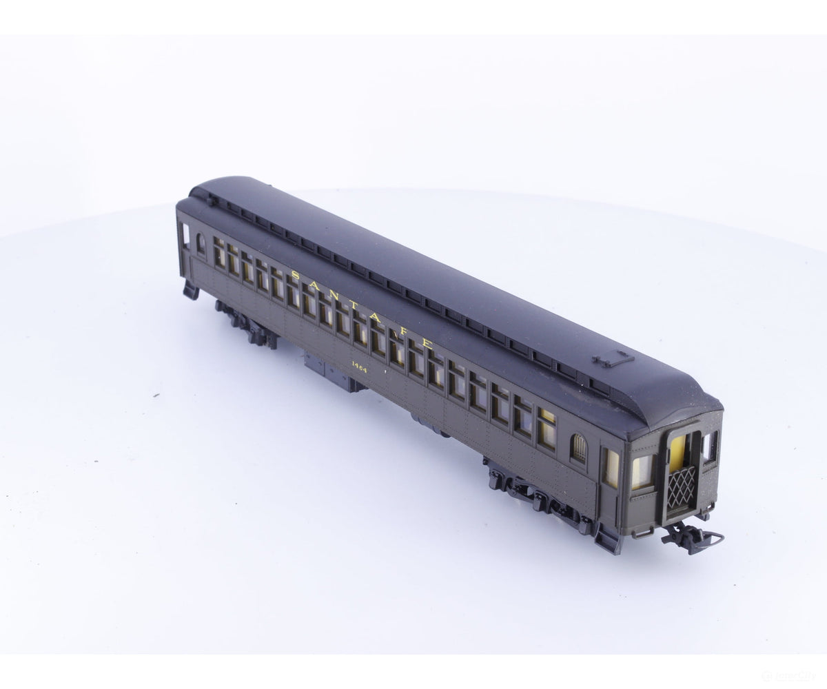 Rivarossi 2743 HO Heavyweight Passenger Car Atchison Topeka and Santa Fe (ATSF) 1464 - Passenger Cars