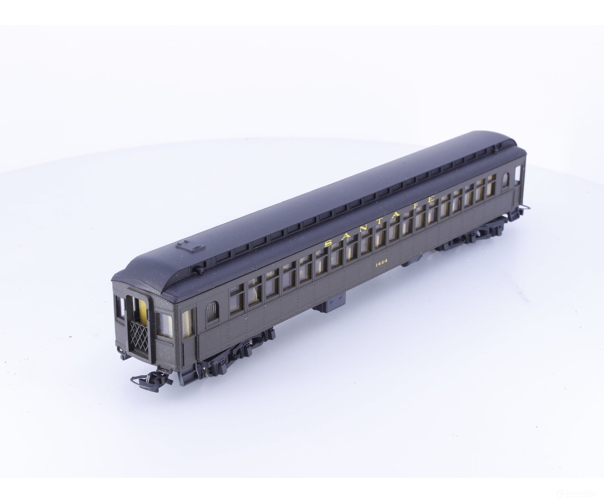 Rivarossi 2743 HO Heavyweight Passenger Car Atchison Topeka and Santa Fe (ATSF) 1464 - Passenger Cars