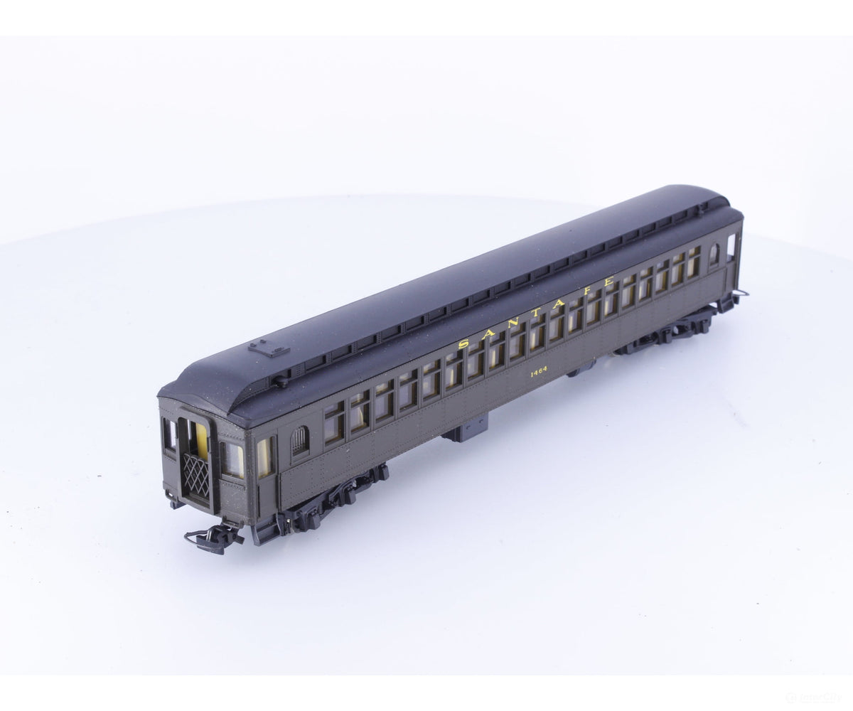 Rivarossi 2743 HO Heavyweight Passenger Car Atchison Topeka and Santa Fe (ATSF) 1464 - Passenger Cars