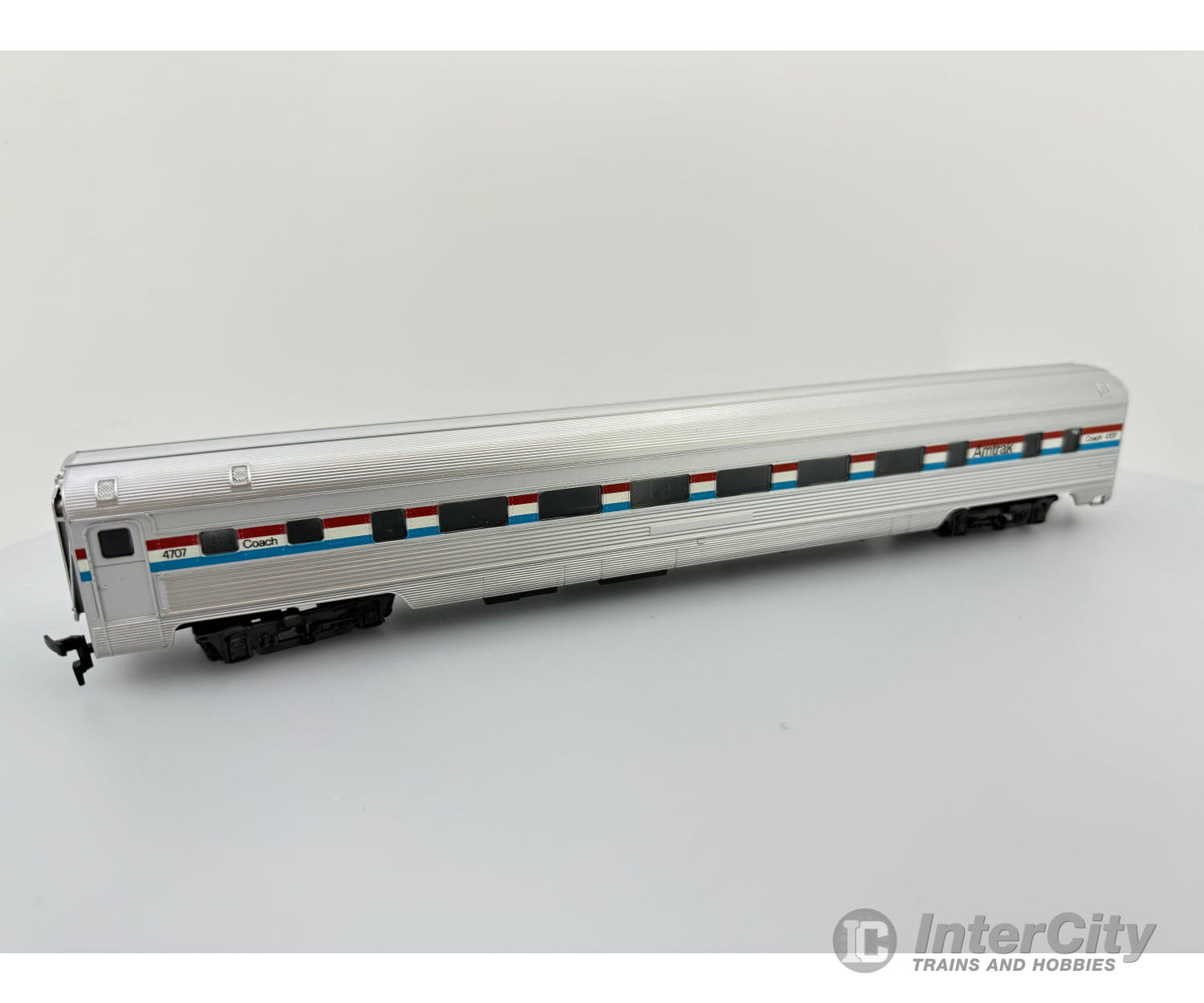 Rivarossi 6621/0 Ho Coach Passenger Car Amtrak (Amtk) 4707 (3) Cars