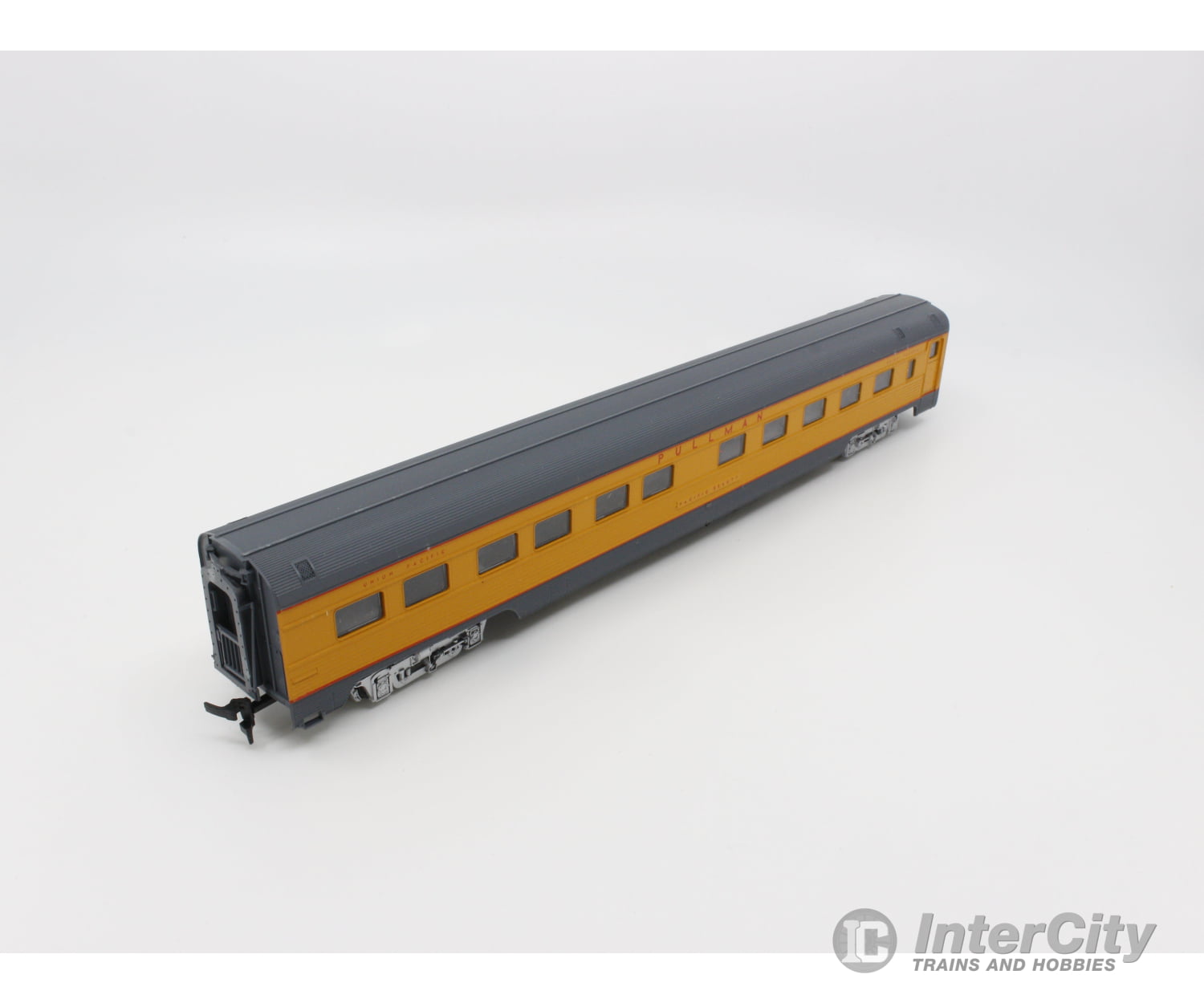 Rivarossi 6822/0 Ho Pullman Passenger Car Union Pacific (Up) (2) Cars