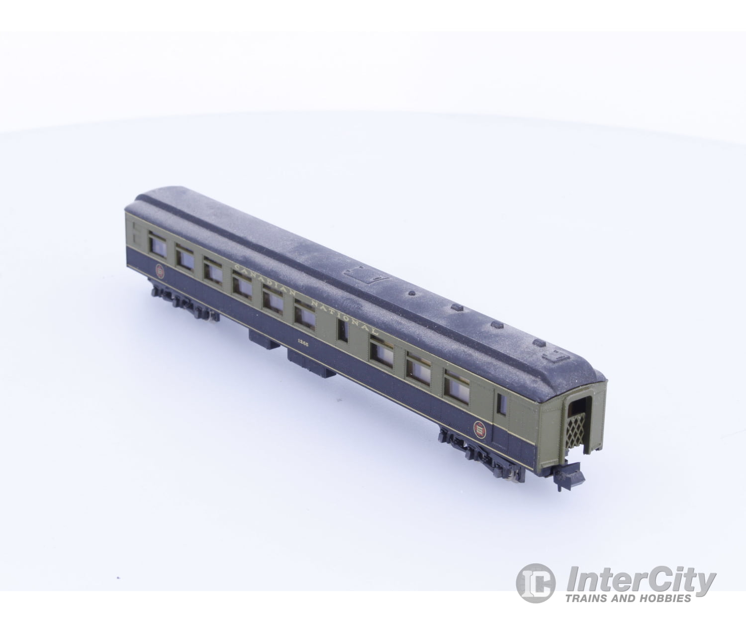 Rivarossi 9580 N Heavyweight Combination Passenger Car Canadian National (CN) 1265 Passenger Cars