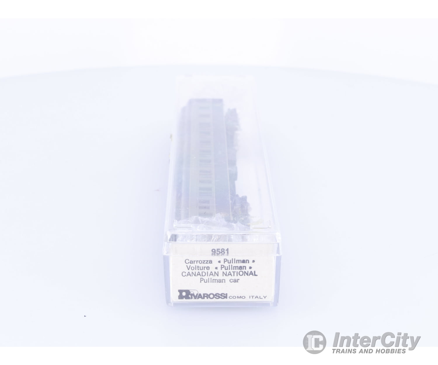 Rivarossi 9581 N Heavyweight Passenger Car Canadian National (CN) Yale Passenger Cars