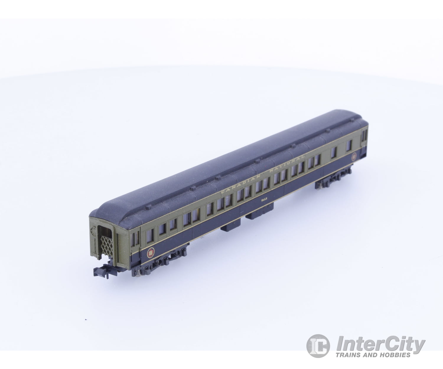 Rivarossi 9583 N Heavyweight Passenger Car Canadian National (CN) Yale Passenger Cars