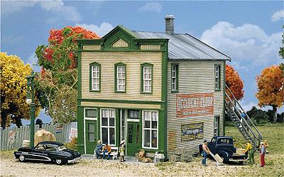Walthers HO 933-3600 Gold Ribbon Series(TM) Easy-to-Build Plastic Kits - River Road Mercantile 5-3/4 x 5 x 5-1/2" 14.3 x 12.5 x 13.7cm