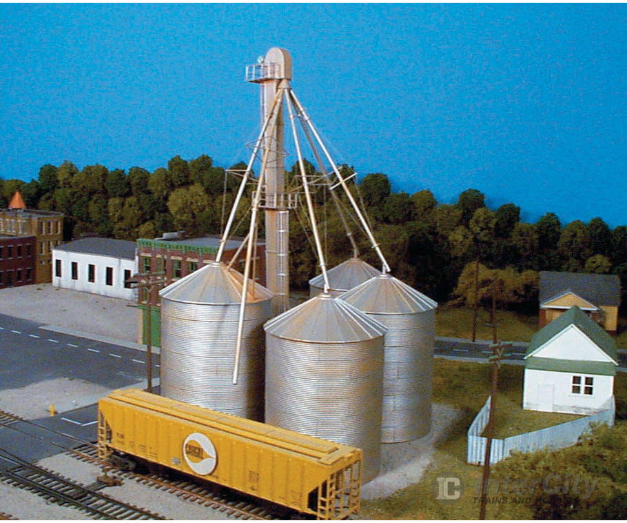 Rix Products 407 Grain Elevator -- Kit - Scale Height: 90 27.4M Structures