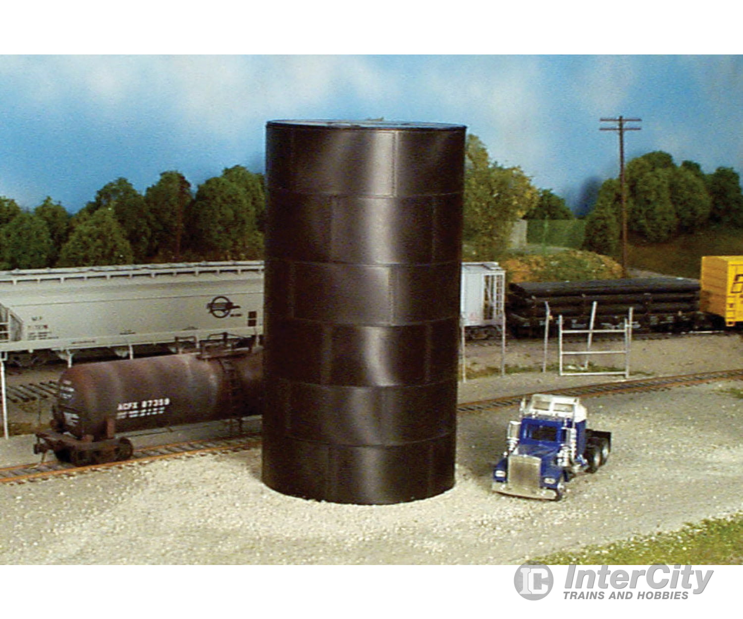 Rix Products 501 Flat Top Water/Oil Tank -- Kit - Scale Height 43 13.1M Structures