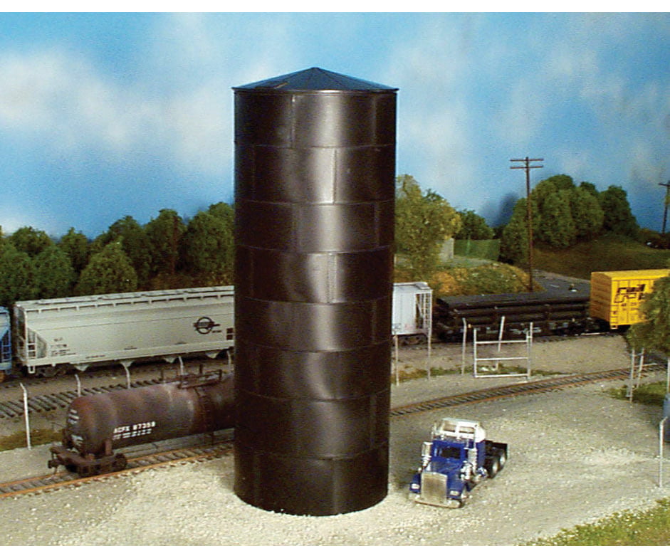 Rix Products 505 Peaked Top Water/Oil Tank -- Kit - Scale Height 60 18.3M Structures