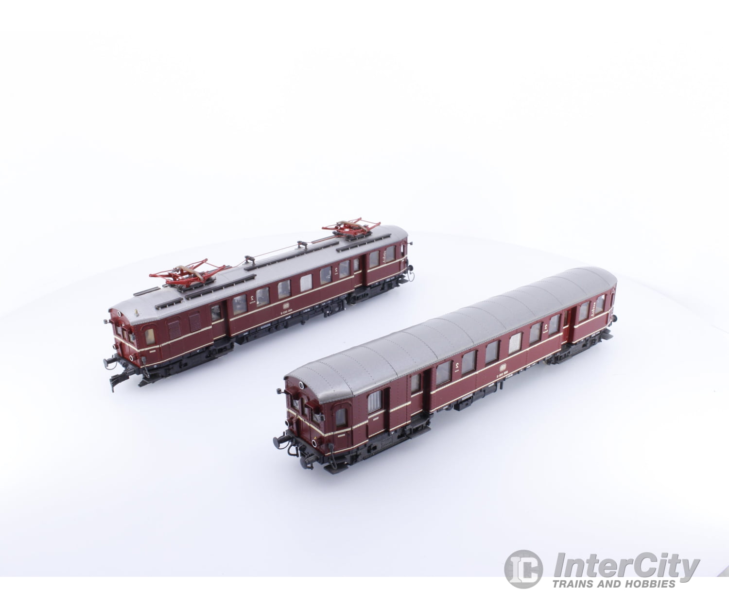 Roco 04148A HO DB BR485/885 485022-8 Analog DC European Locomotives