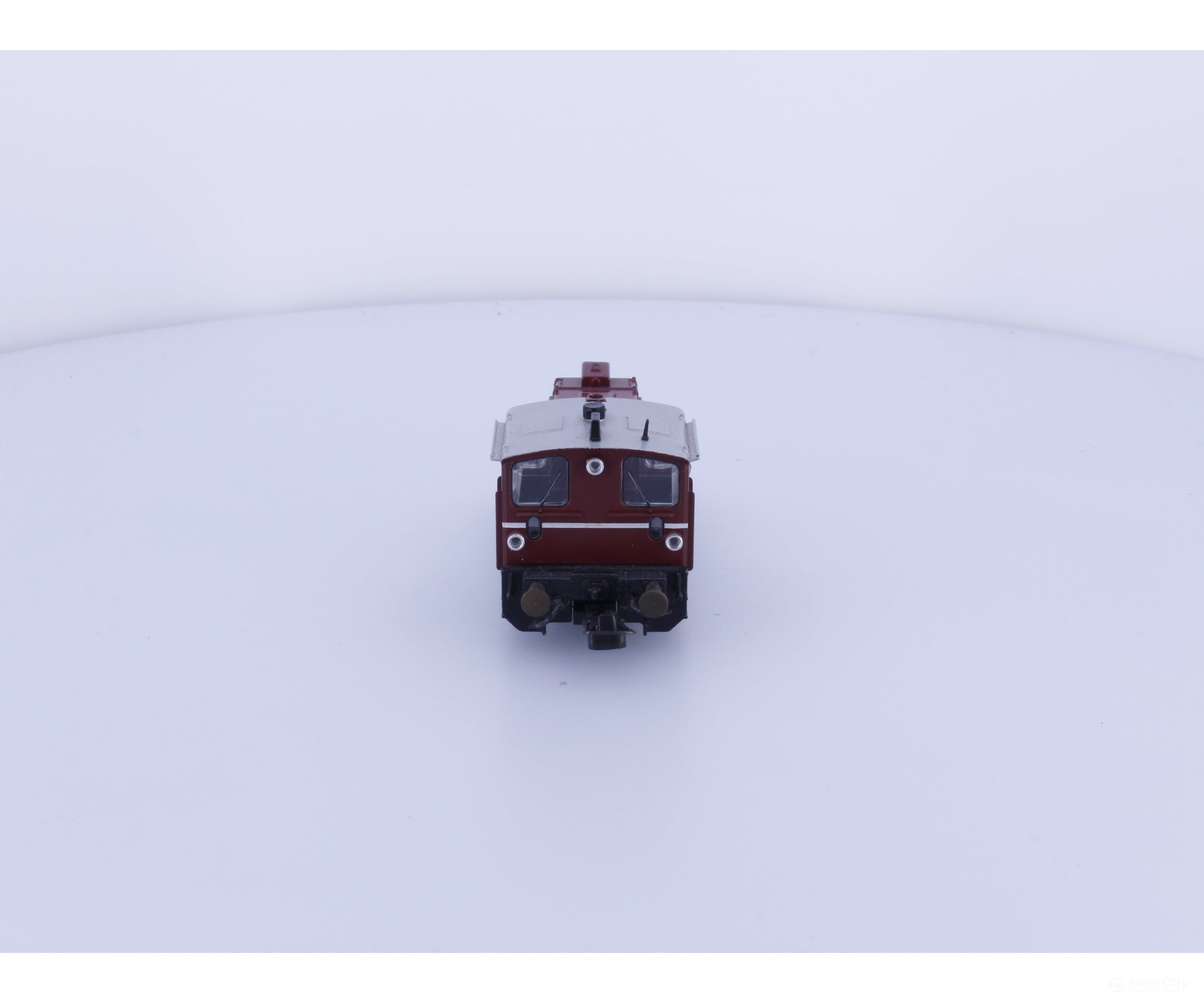 Roco 04163A HO DB BR 333 Diesel Locomotive 333 111-3 Analog DC European Locomotives