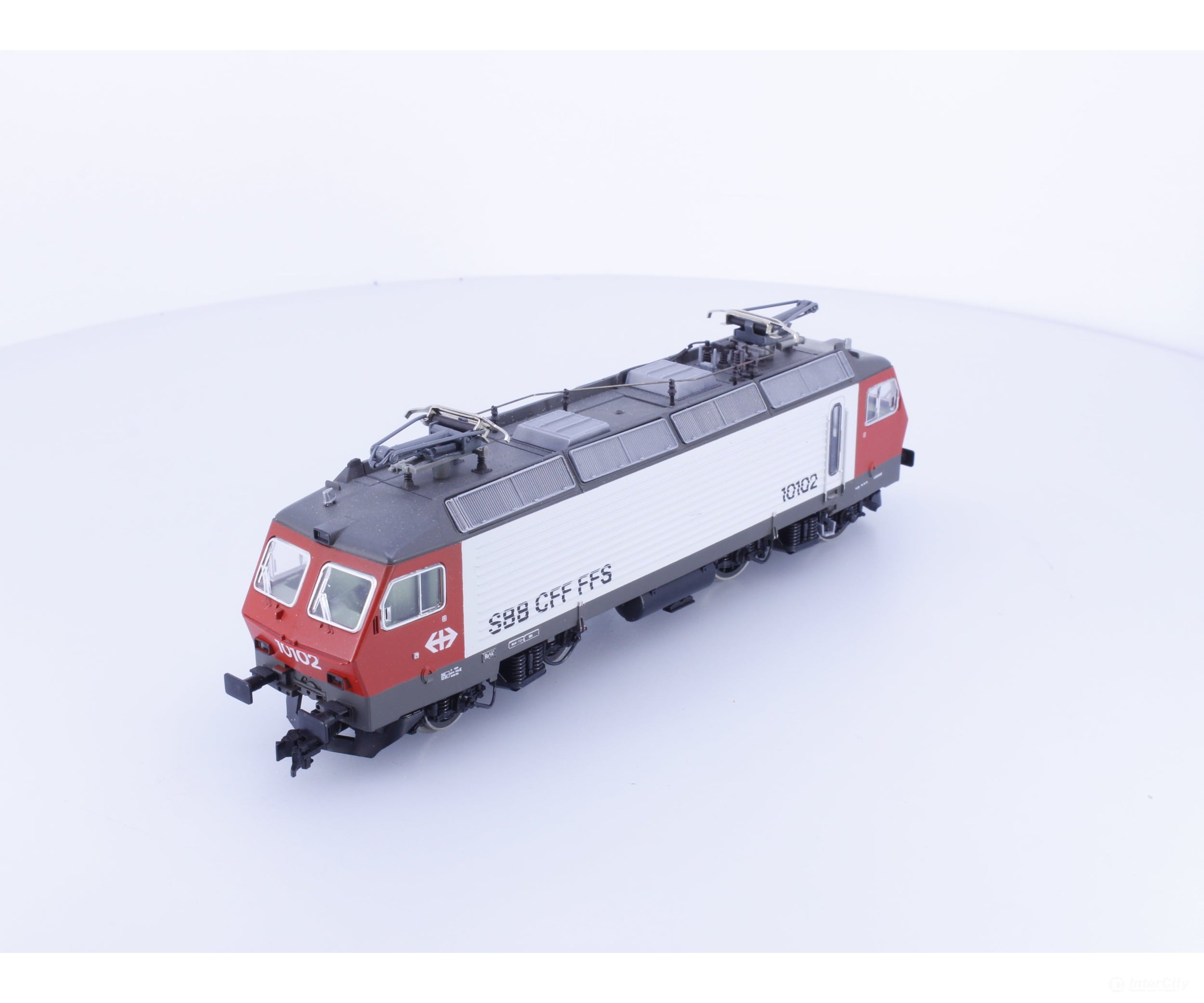Roco 04178 HO SBB-CFF-FFS Re 4/4 Electric Locomotive 10102 DCC - European Locomotives