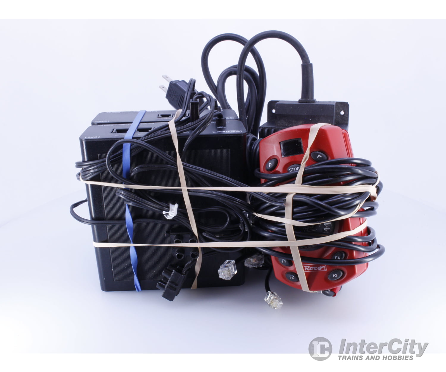 Roco 10761/62 HO Complete DCC Control System with 2 Handheld Maus Command Stations & Expansion