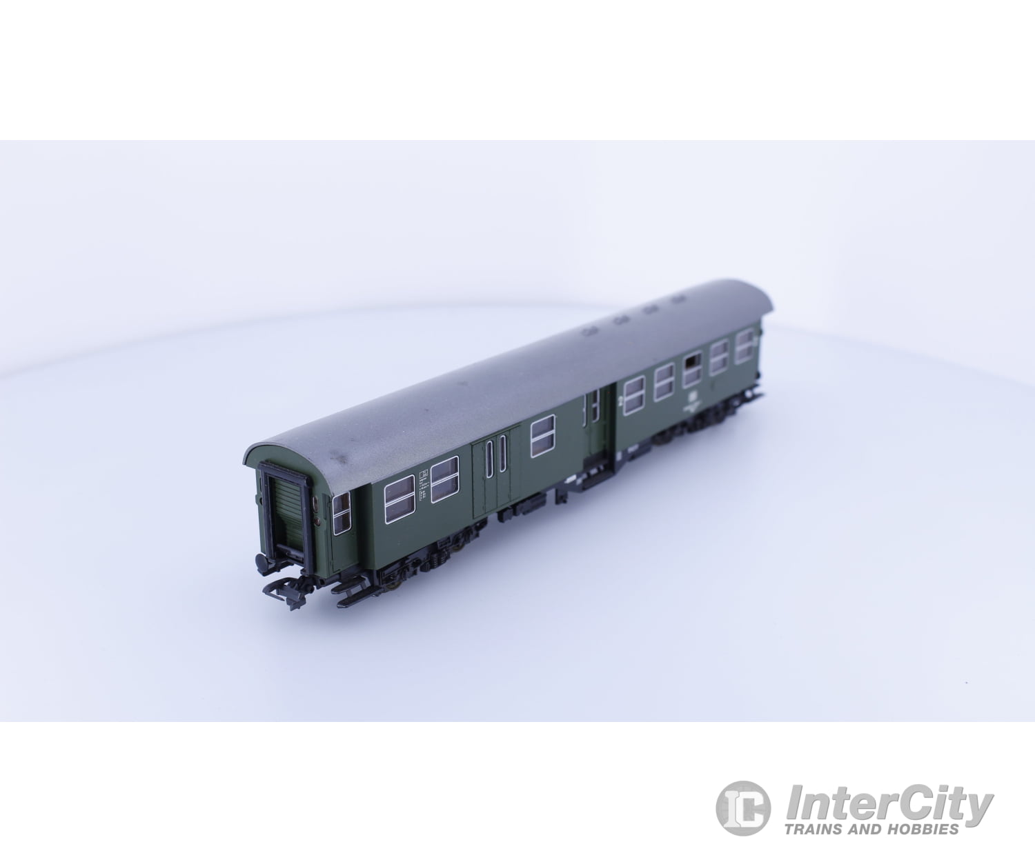 Roco 4251 HO DB 2nd Class 4-Ascher Conversion Passenger Wagon 12116-3 European Passenger Cars