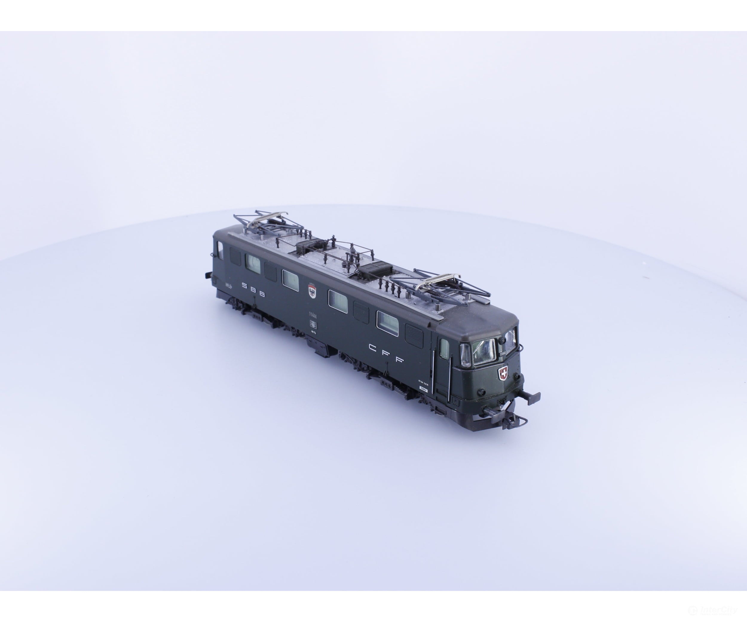 Roco 43535 HO SBB-CFF-FFS Ae 6/6 Electric Locomotive 11494 Analog DC European Locomotives