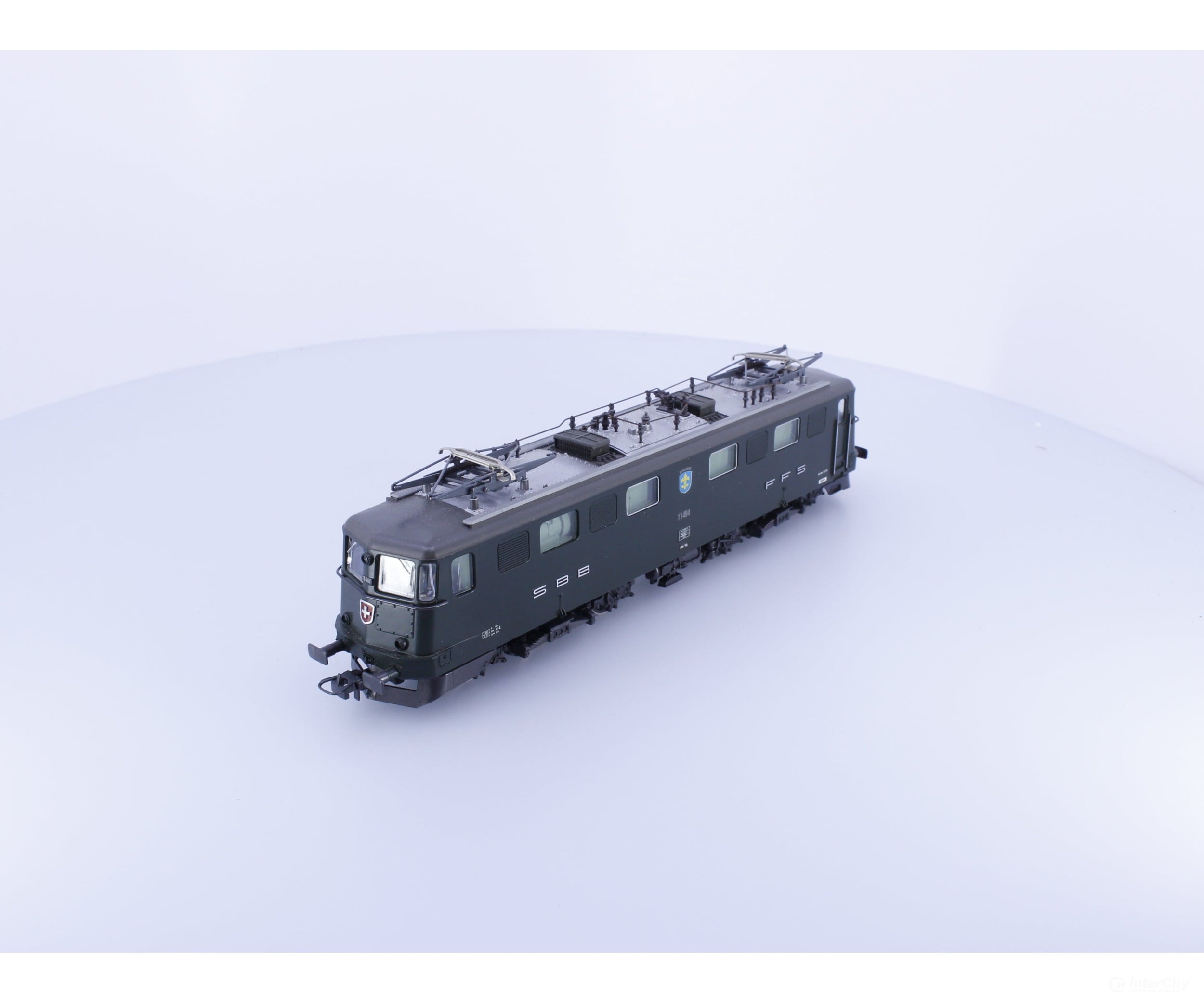 Roco 43535 HO SBB-CFF-FFS Ae 6/6 Electric Locomotive 11494 Analog DC European Locomotives