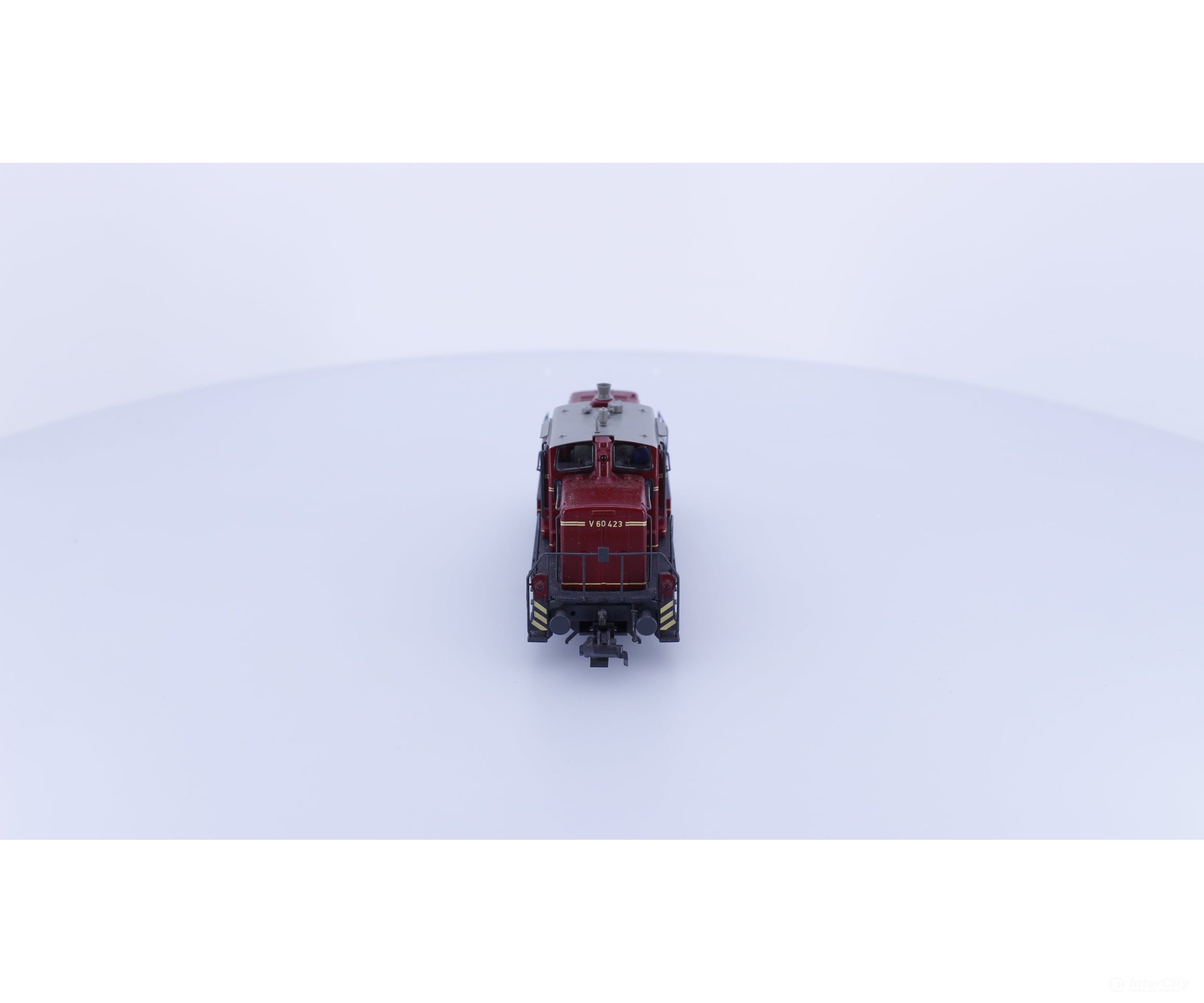 Roco 43620 HO DB BR V60 Diesel Switcher V60423 Analog DC European Locomotives