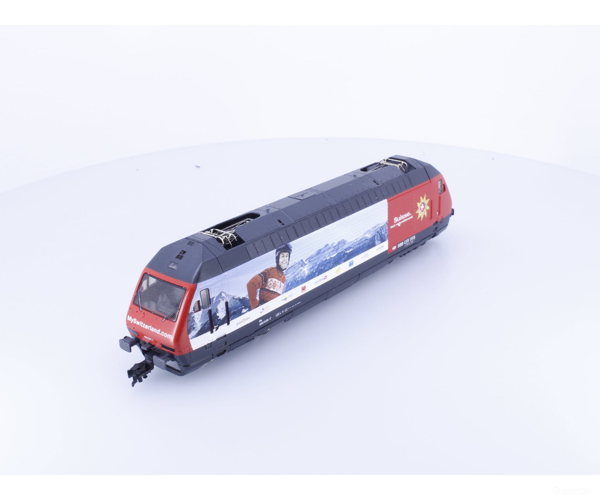Roco 43655.17 HO SBB-CFF-FFS RE 460 Suisse tout naturellement MySwitzerland.com Skier E-Lok 036-7 DCC European