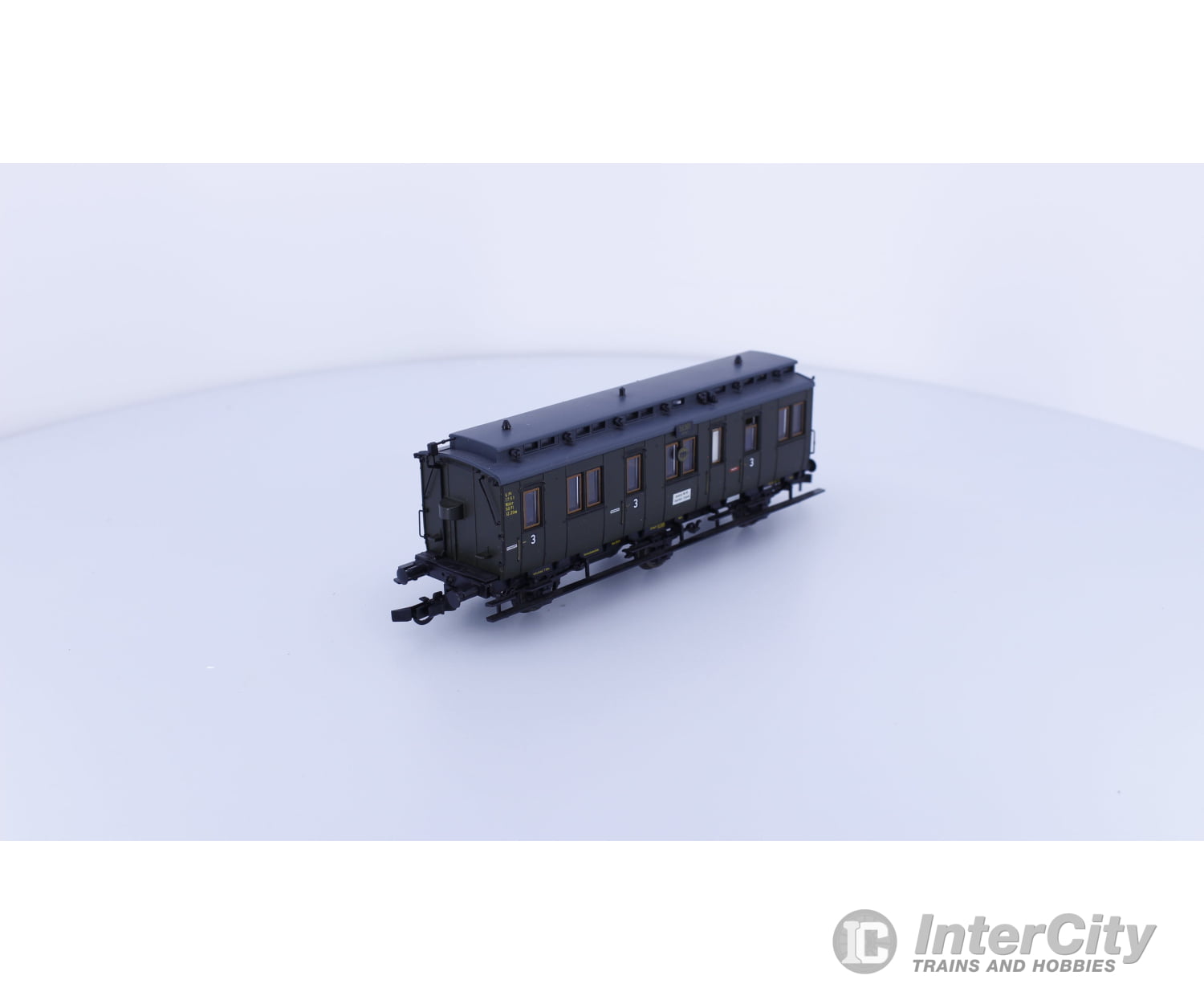 Roco 44221C HO DR 3rd Class Passenger Car of the Royal Prussian State Railway 53505 European Passenger Cars