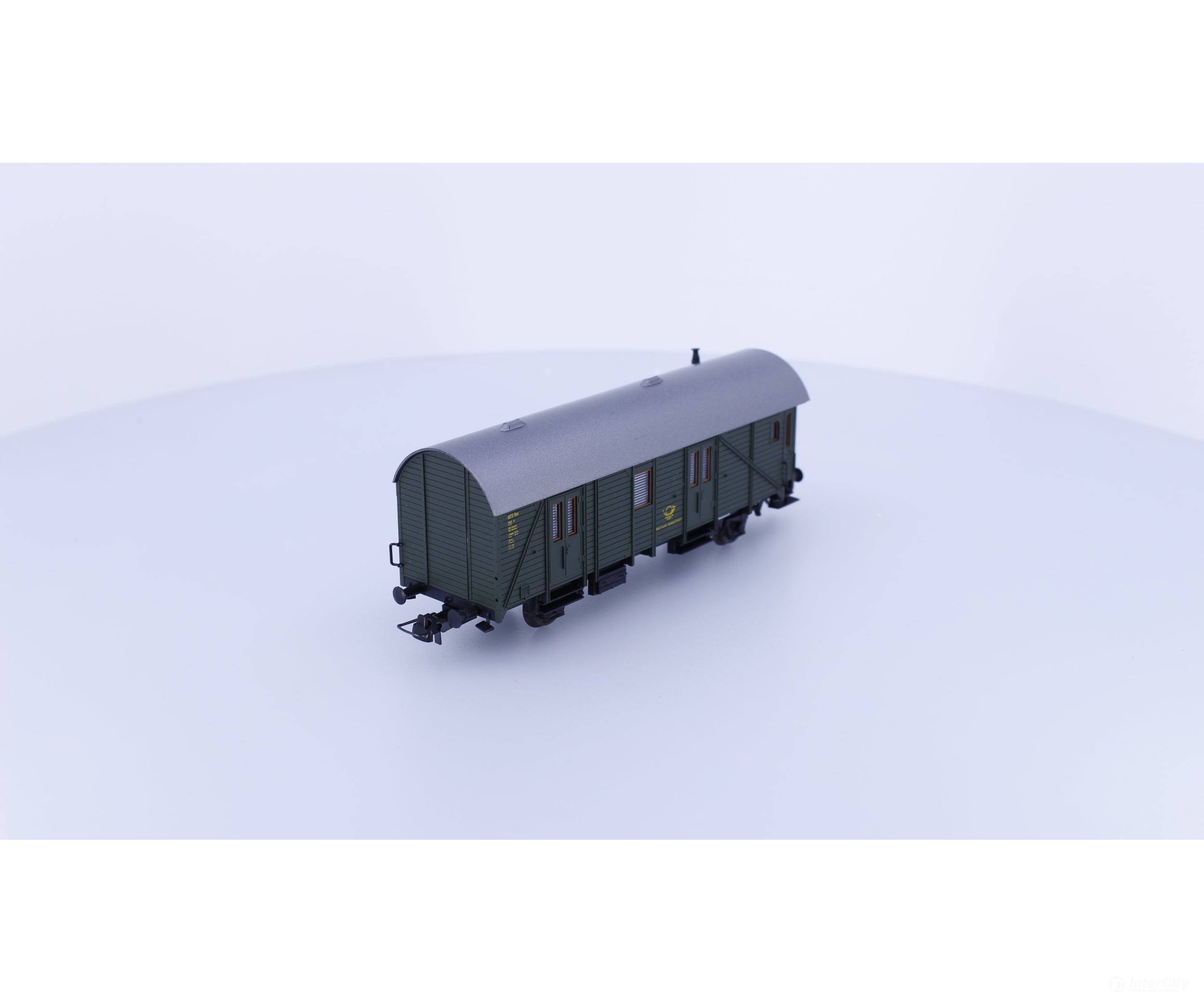 Roco 44255 HO DB Bahn-Postwagen Postal Car 4272 European Freight Cars