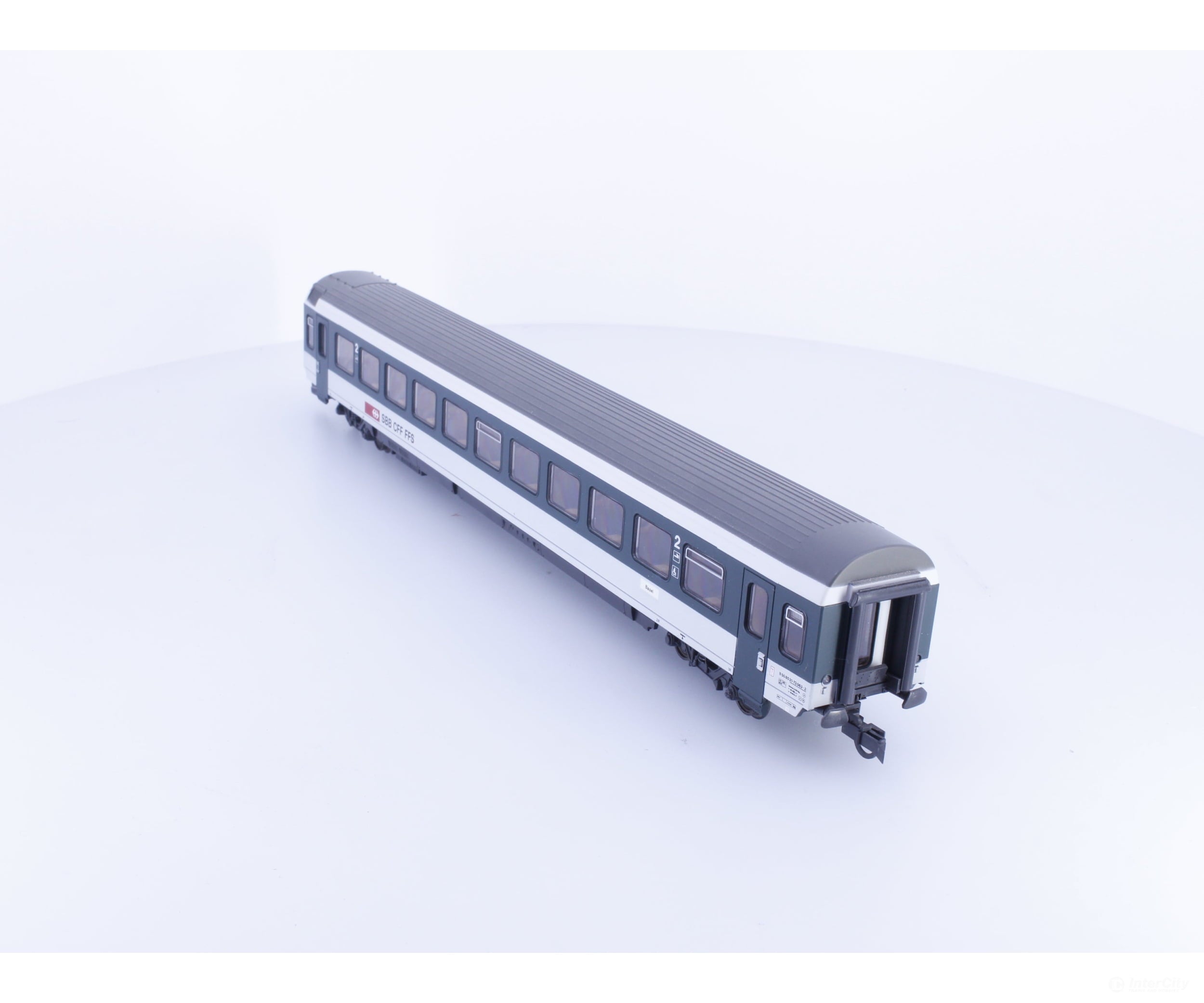 Roco 44472 HO SBB-CFF-FFS 2nd Class Passenger Car Basel - European Passenger Cars