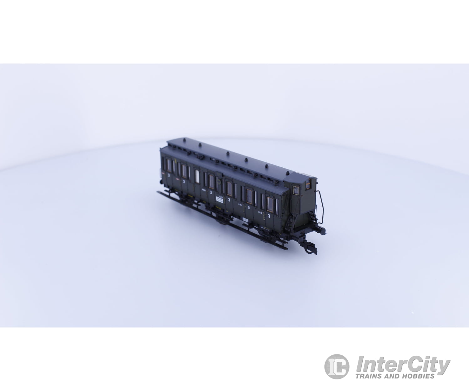 Roco 44505 HO DR 3rd Class Passenger Car 54824 European Passenger Cars