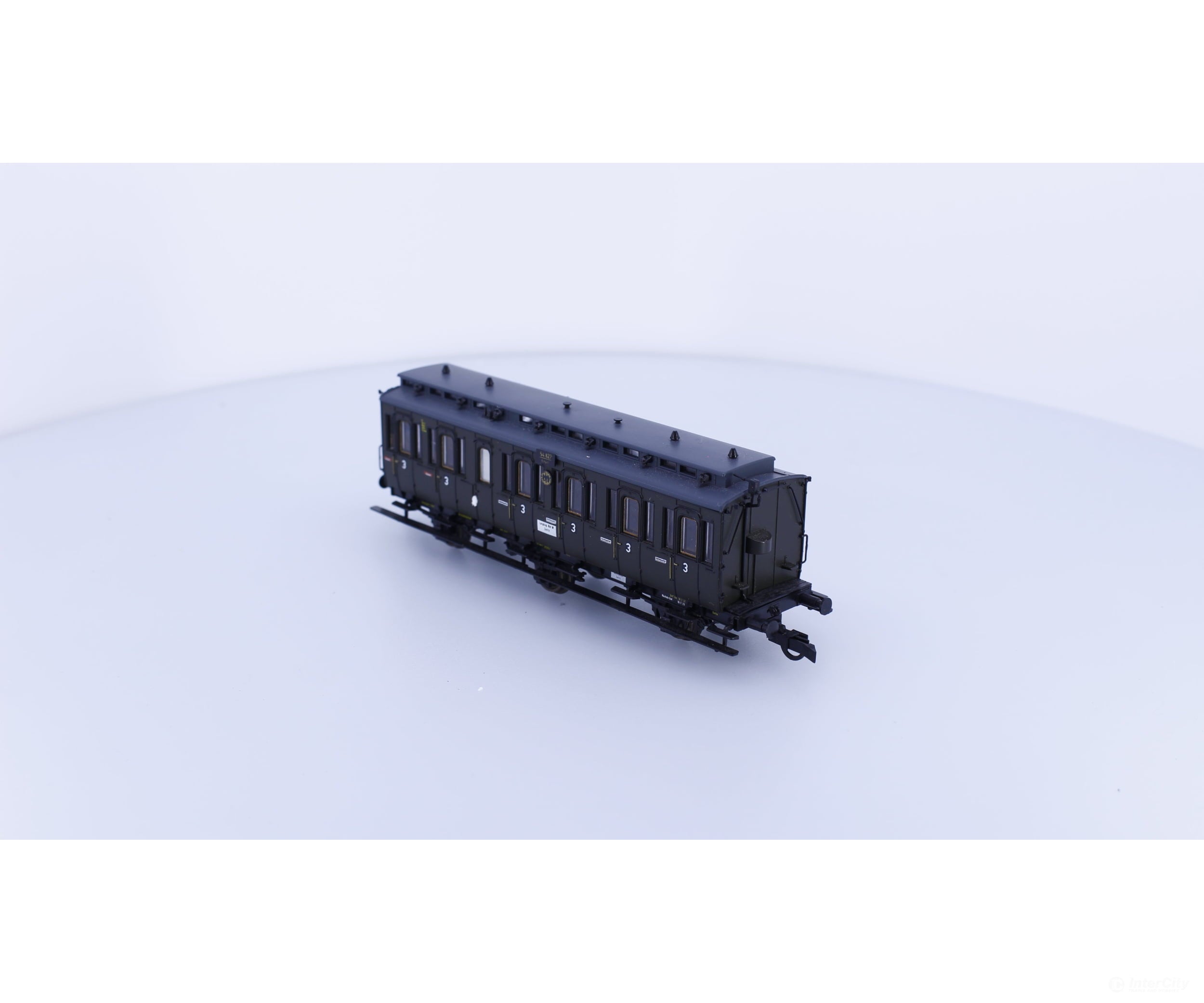 Roco 44511 HO DB 3rd Class Passenger Car of the Royal Prussian State Railway 54827 European Passenger Cars