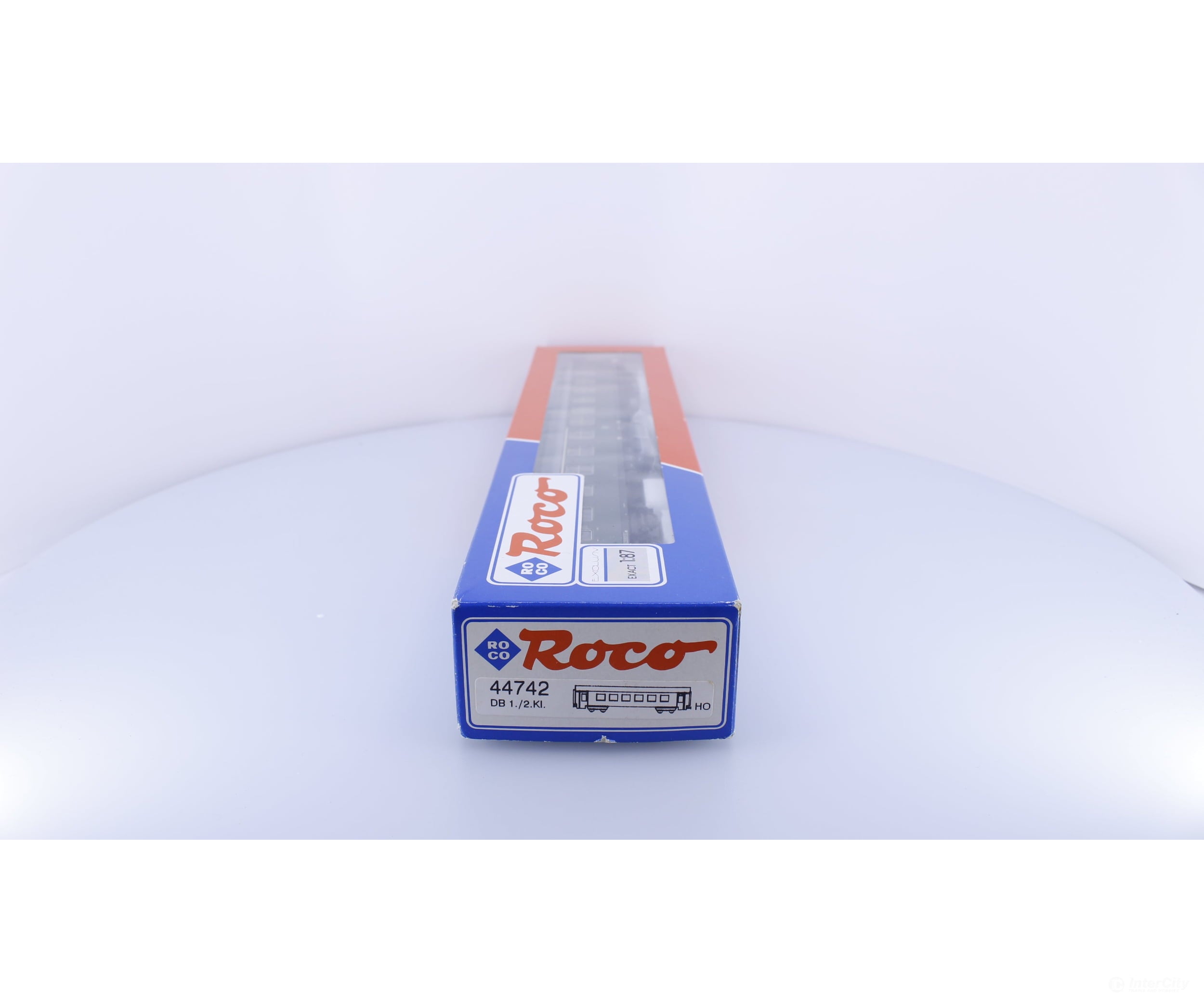 Roco 44742 HO DB Class 1 / Class 2 Passenger Coach 15179 European Passenger Cars