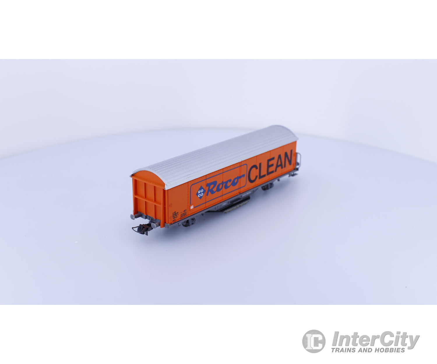 Roco 46400 HO Track Cleaning Box Car 285-4 European Freight Cars