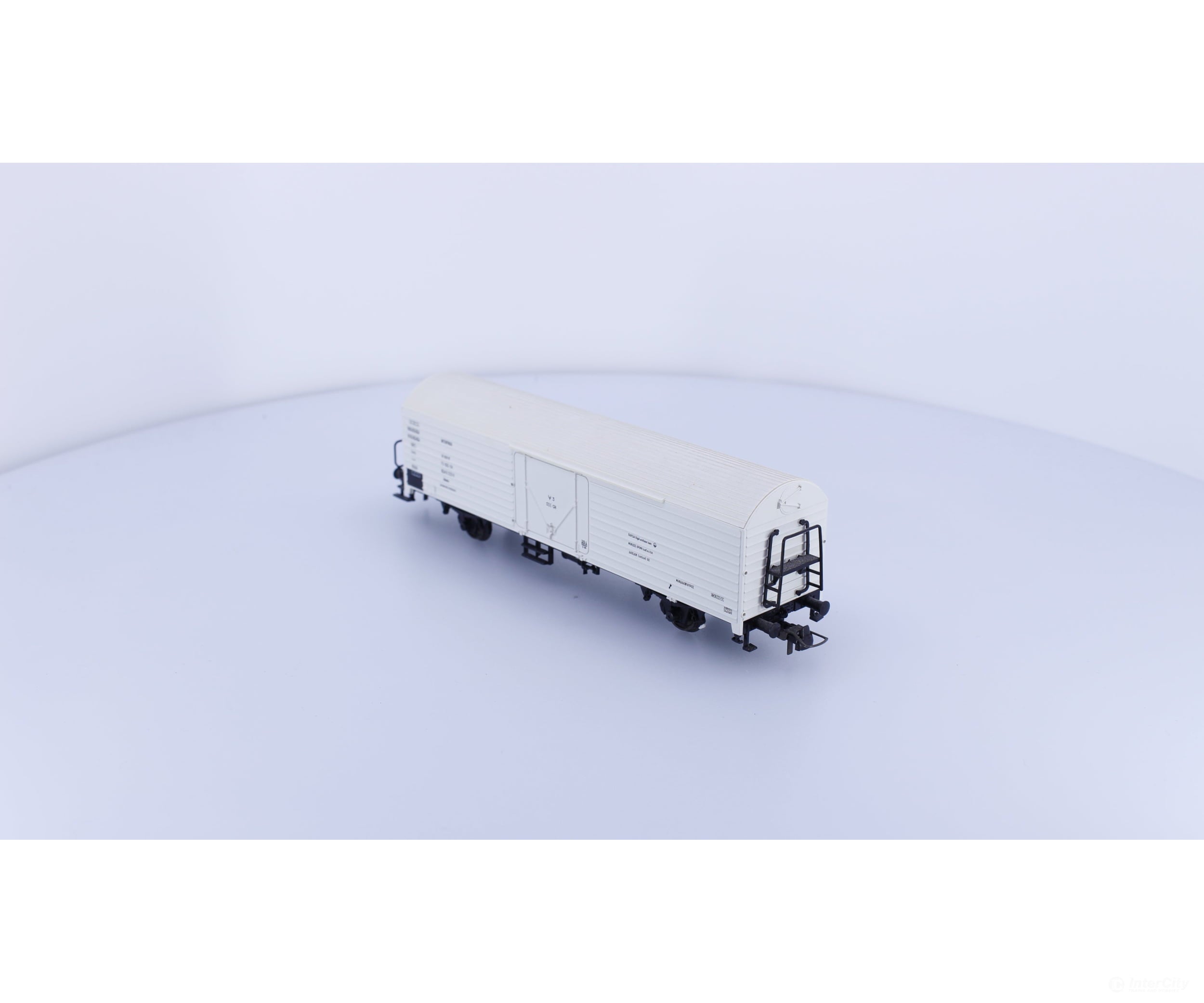 Roco 47056 HO CH-Helenic Railways Refrigerator Goods Wagon 82402232 European Freight Cars