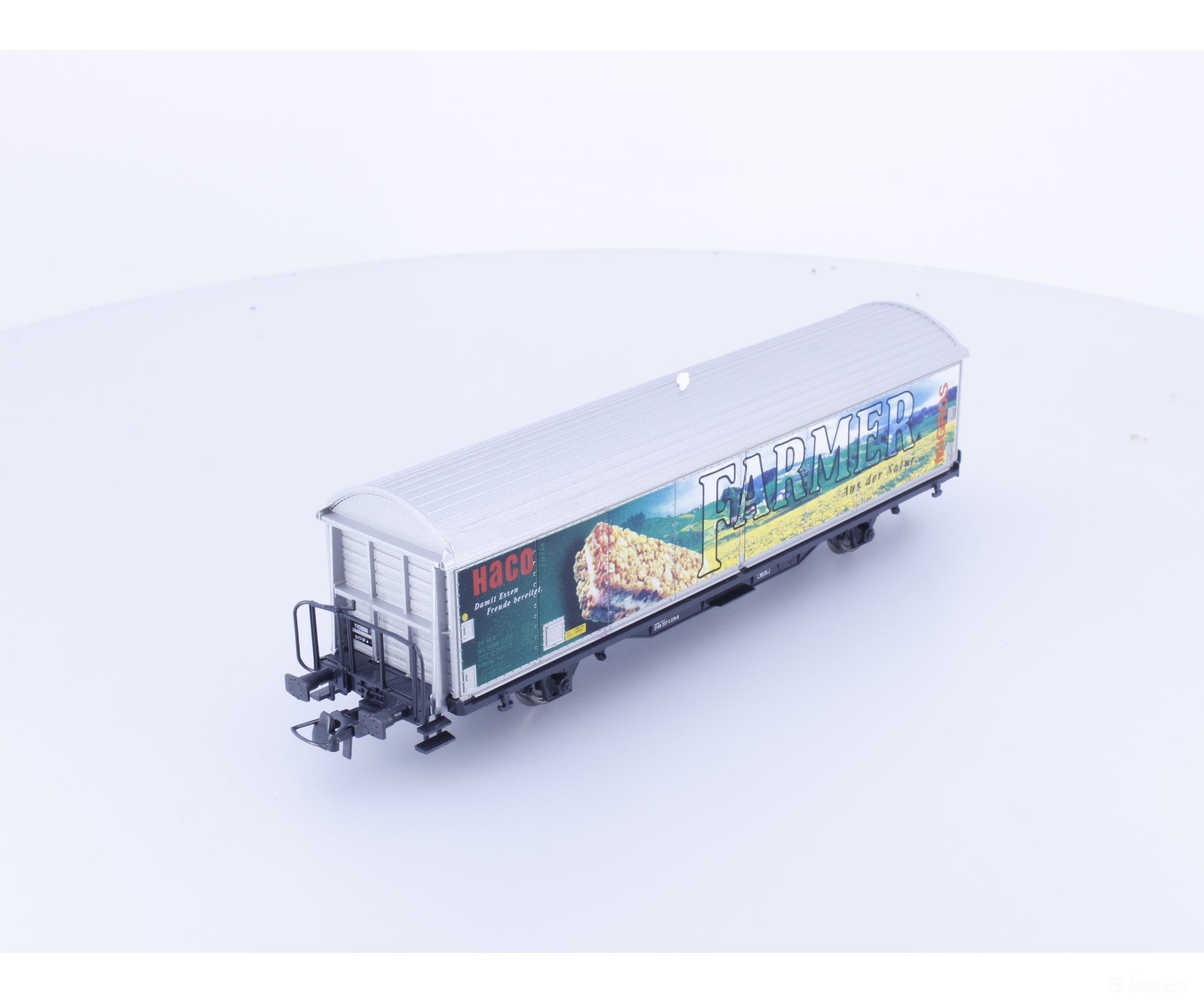 Roco 47611 HO SBB-CFF-FFS Schiebewandwagen Migros Farmer 275-9 European Freight Cars