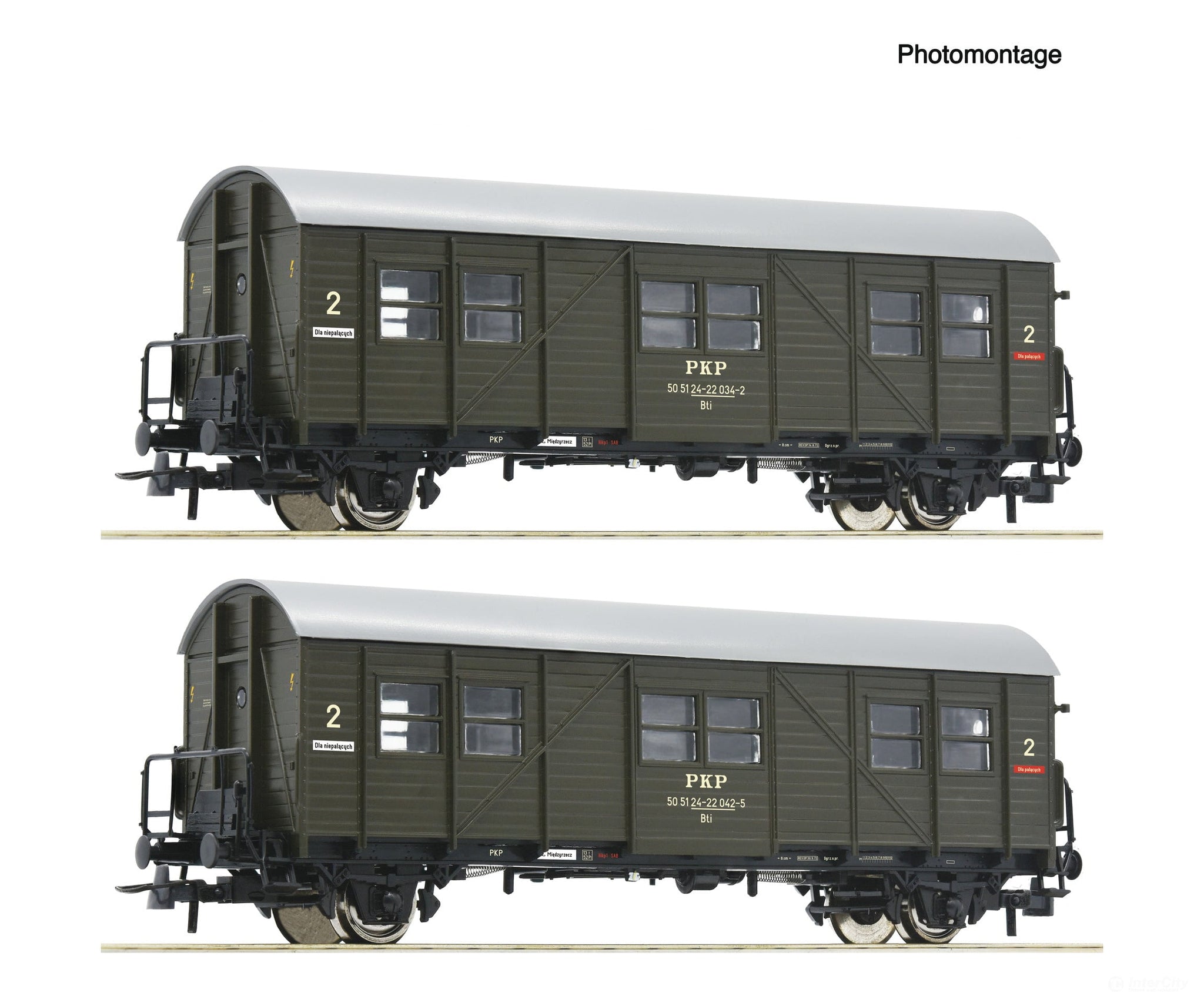 Roco 6200195 HO 2 piece set: Auxiliary passenger coaches PKP European Passenger Cars