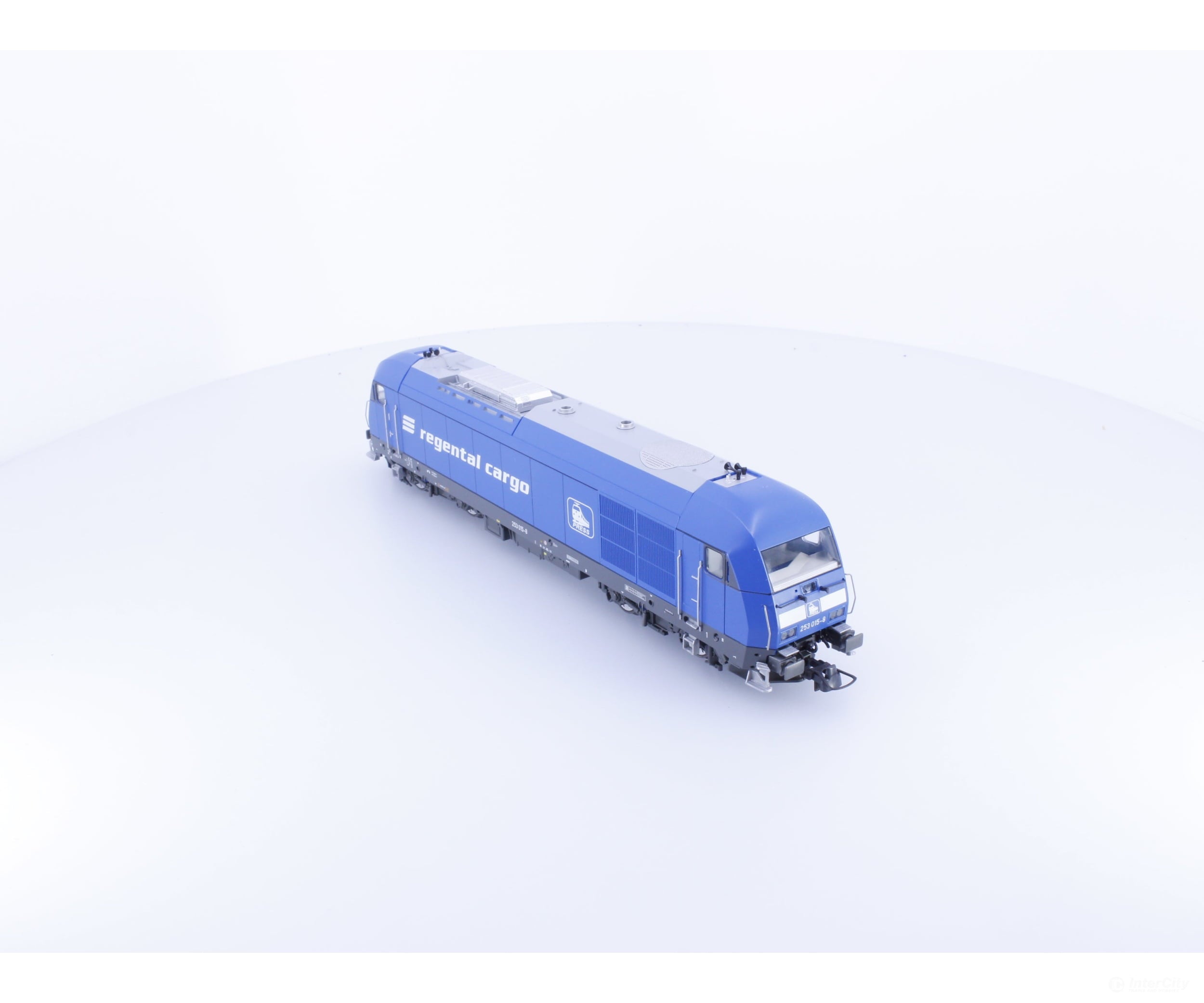 Roco 62834 HO DB BR 283 Dietel Fenster Diesel Locomotive 015-8 DCC Ready European Locomotives
