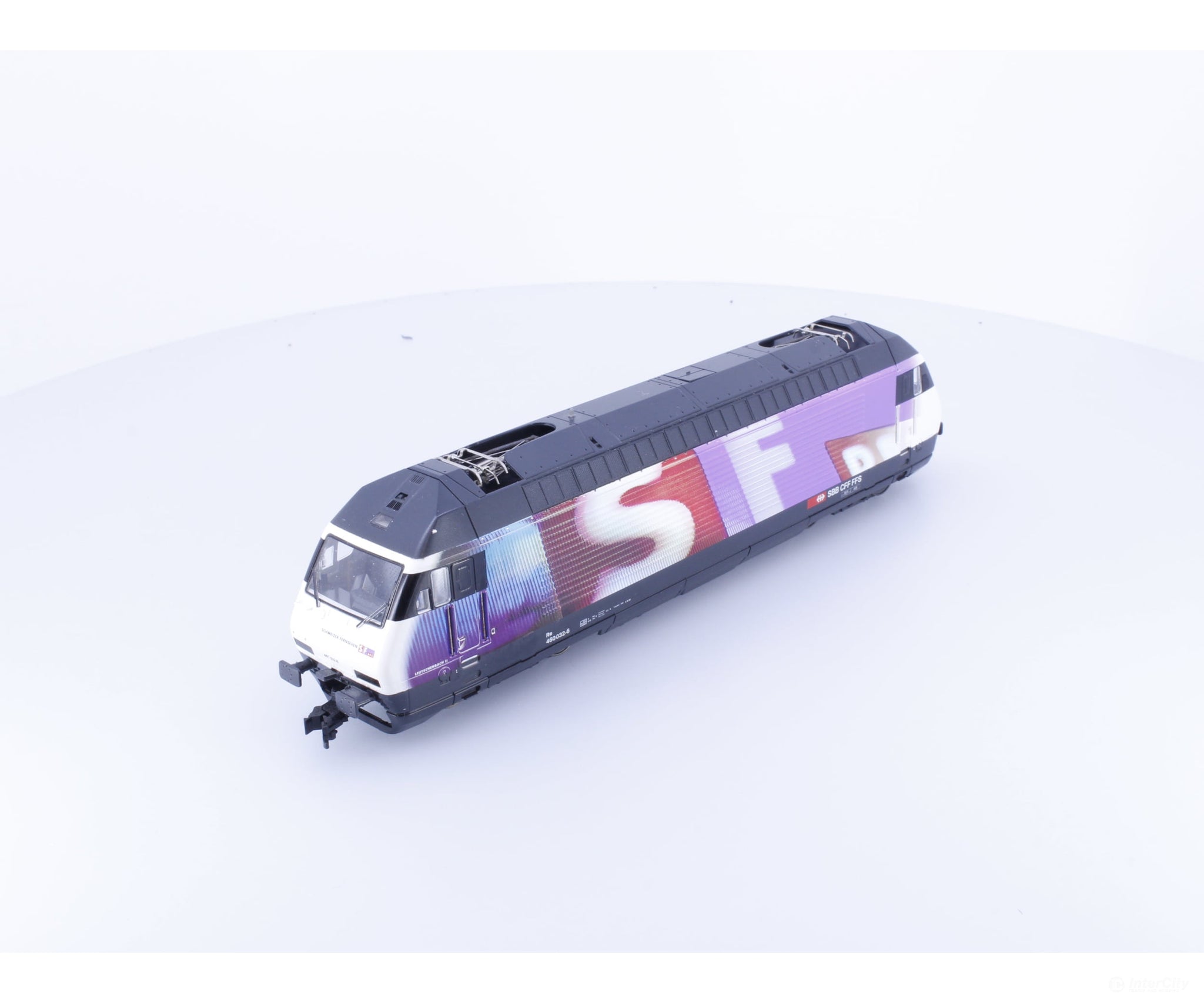 Roco 63506 HO SBB-CFF-FFS RE 460 SF E-Lok 032-6 DCC European Locomotives