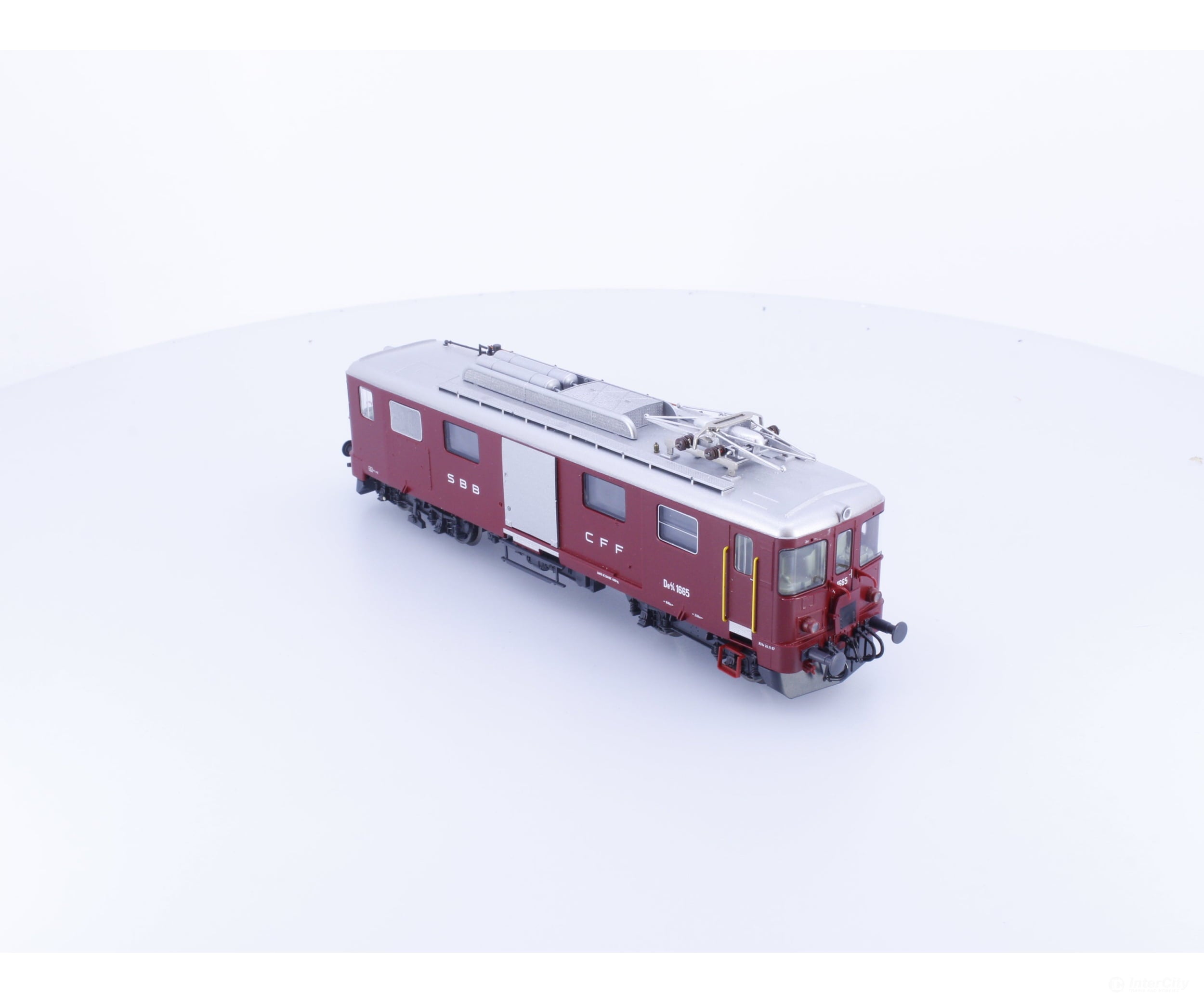 Roco 63534 HO SBB-CFF-FFS DE 4/4 Elektro-Gepacktriebwagen 1665 DCC European Locomotives
