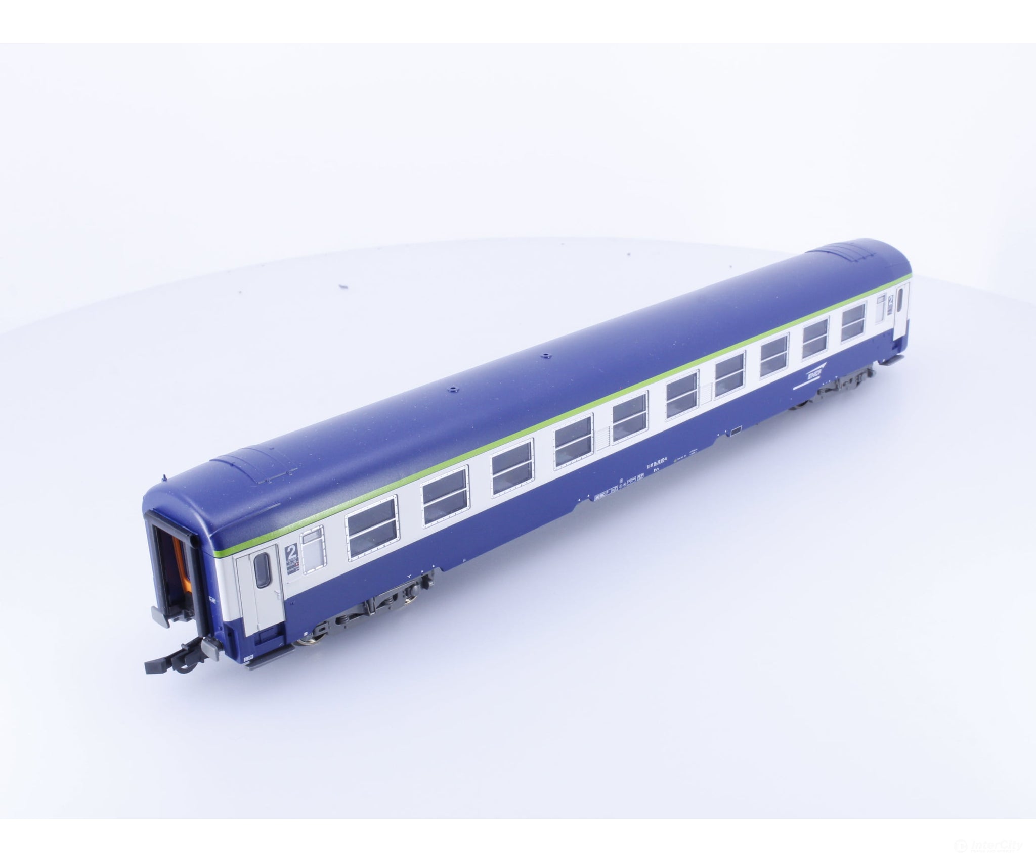 Roco 64047 HO SNCF Personenwagen Abteilwagen 2. Klasse 577-6 European Passenger Cars
