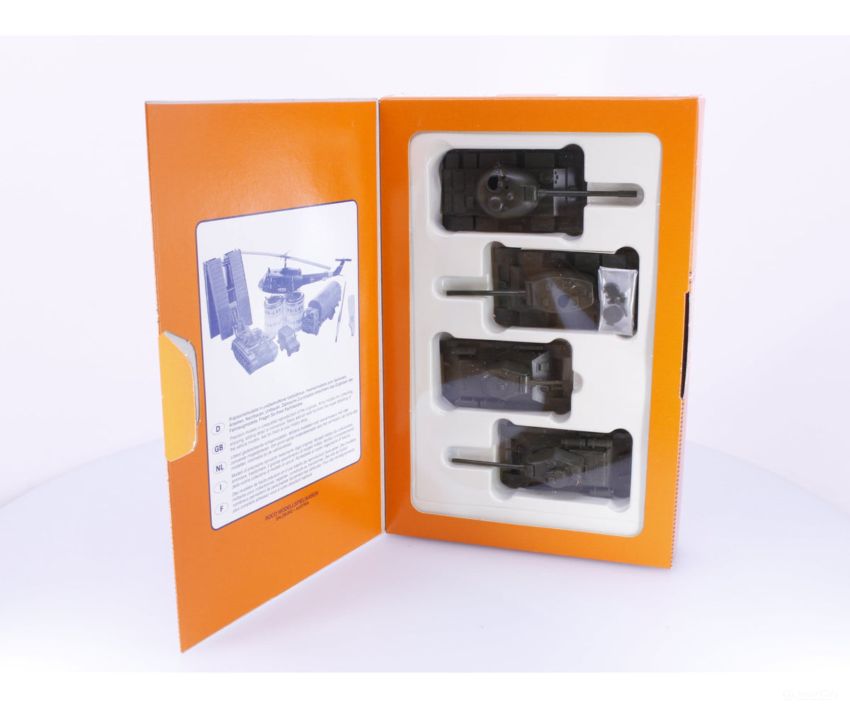 Roco 801 HO 4 Piece Set of Sowjet Soviet Tanks (#12) - Cars & Trucks