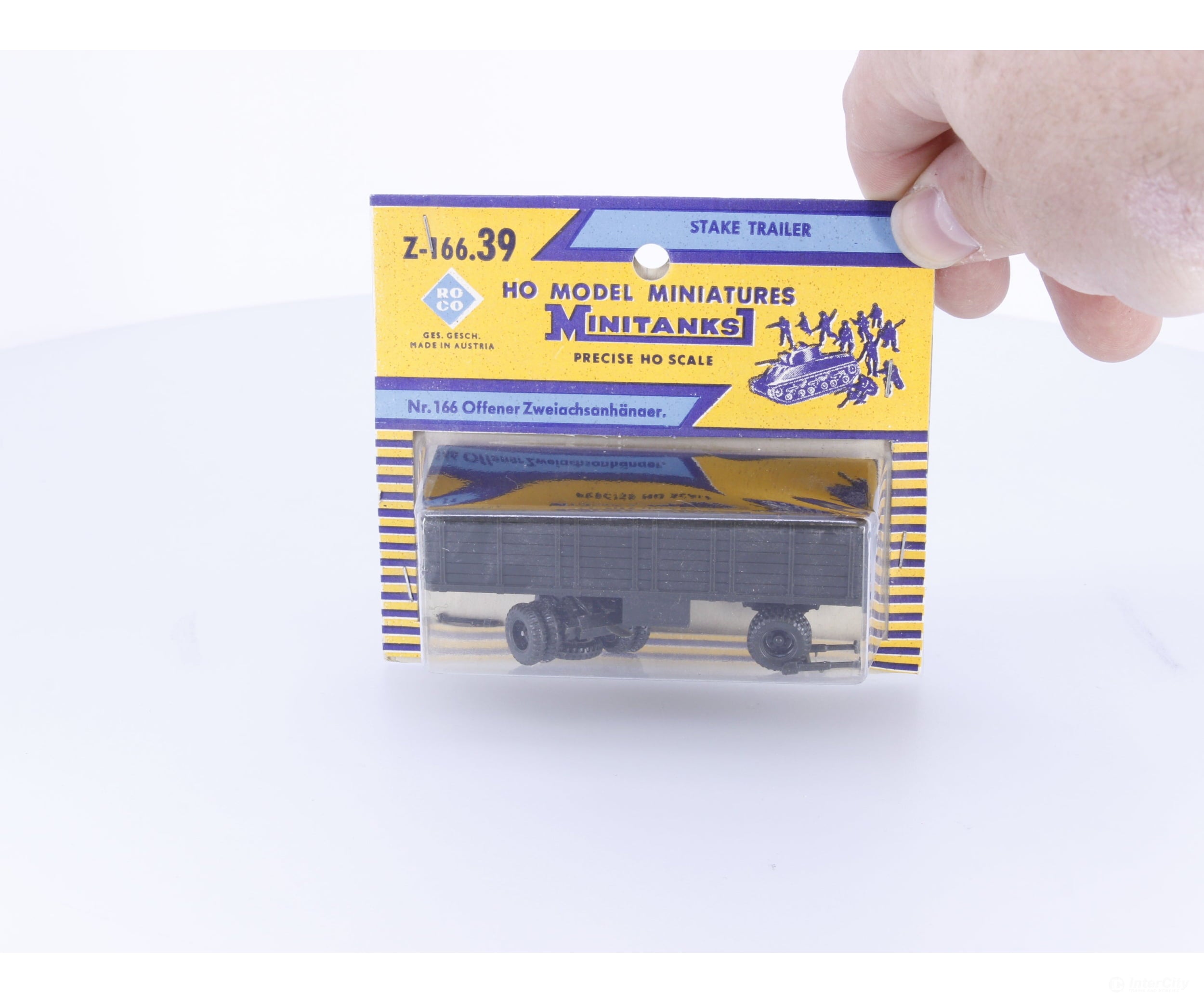 Roco Z-166.39 HO Stake Trailer (#5) - Cars & Trucks