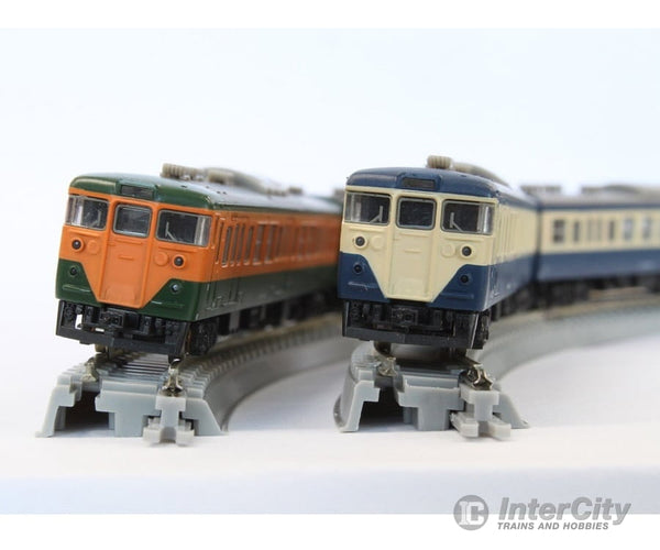 Rokuhan Z R064 Super elevated track R195 - 30 degree Track & Turnouts