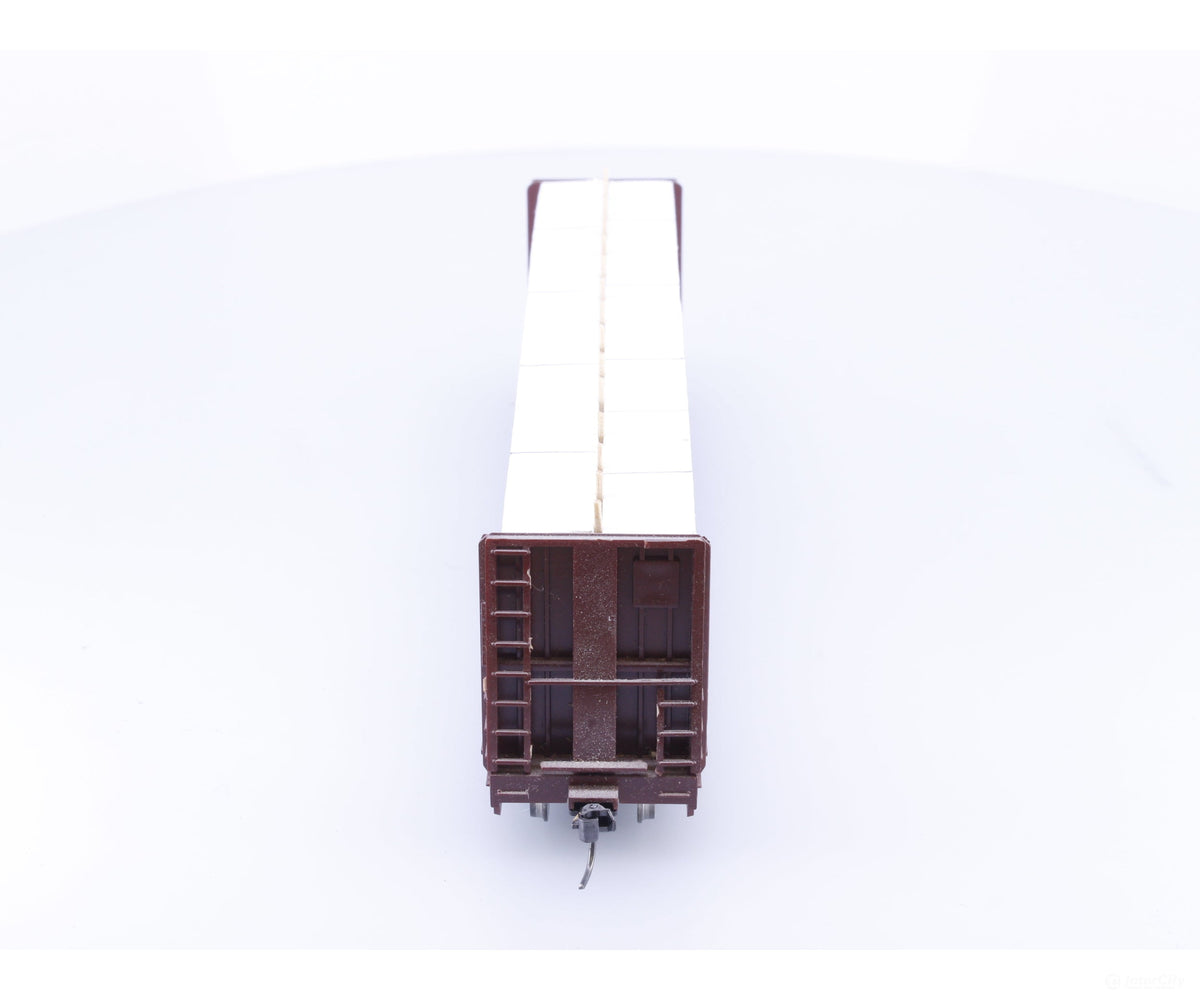 Roundhouse 1-214 HO 60’ Bulkhead Flat Car with Wood Load Burlington Northern Santa Fe (BNSF) 545129 - Freight Cars