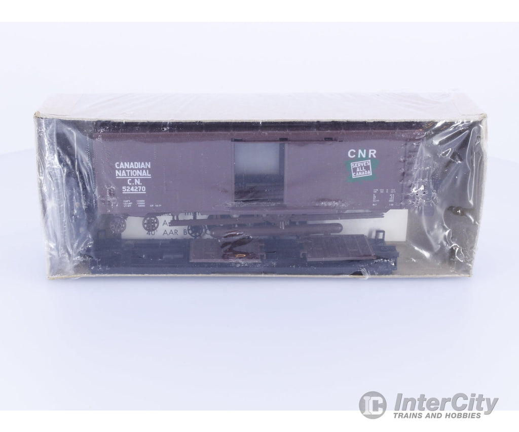 Roundhouse 1049 HO 40’ Boxcar Kit #3 Canadian National (CN) 524270 Freight Cars