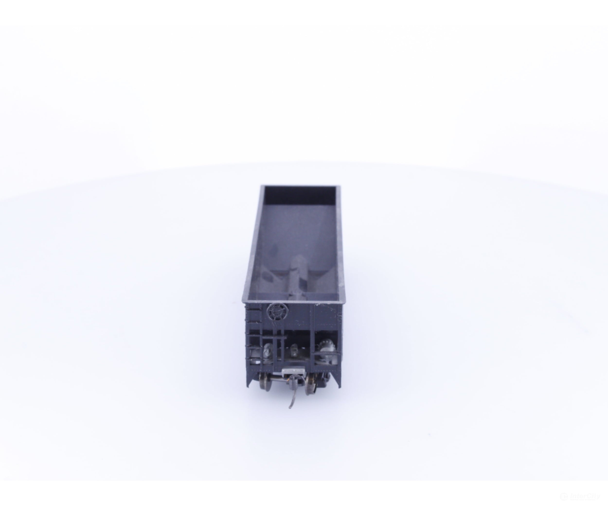 Roundhouse 10512 HO Coal Hopper Undecorated 10512 - Freight Cars