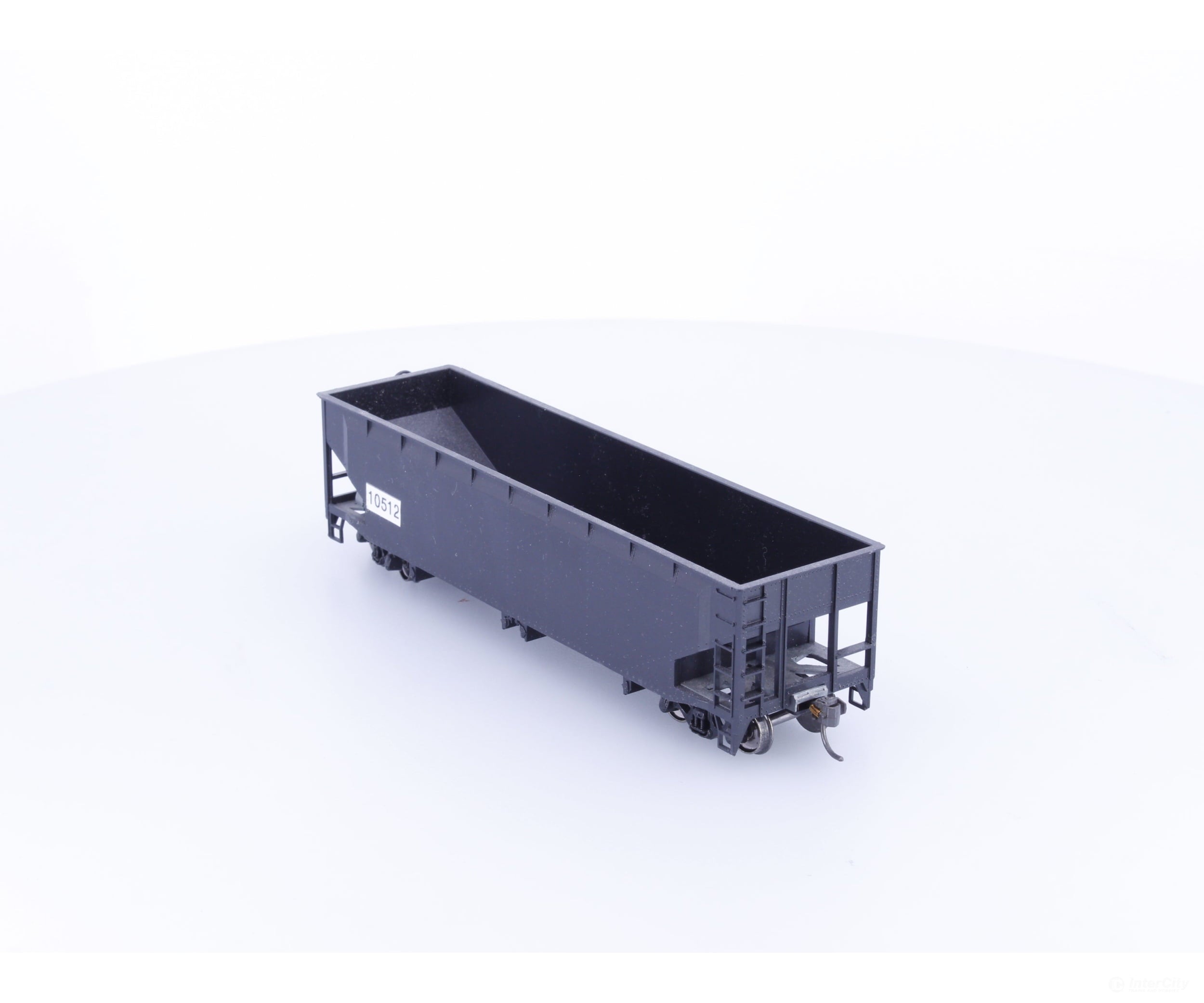 Roundhouse 10512 HO Coal Hopper Undecorated 10512 - Freight Cars