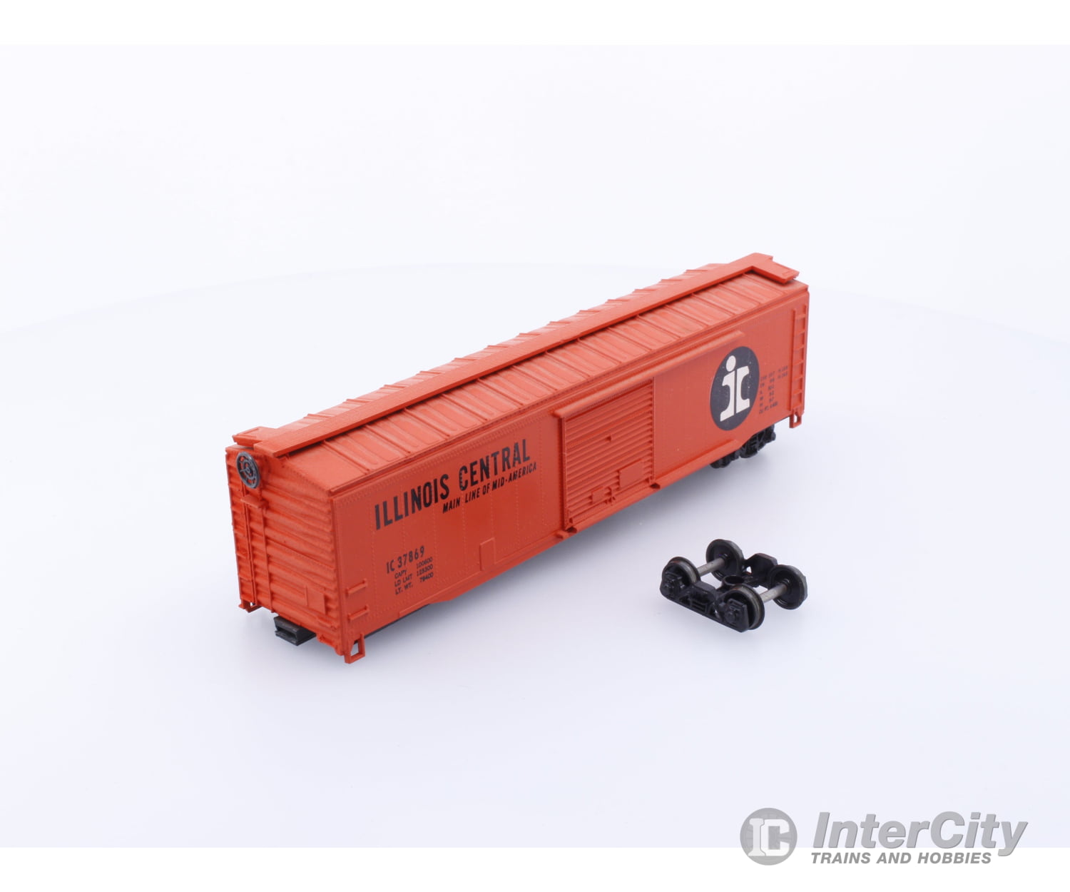 Roundhouse 1202 HO 50’ Single Door Box Car Illinois Central (IC) 37869 Freight Cars