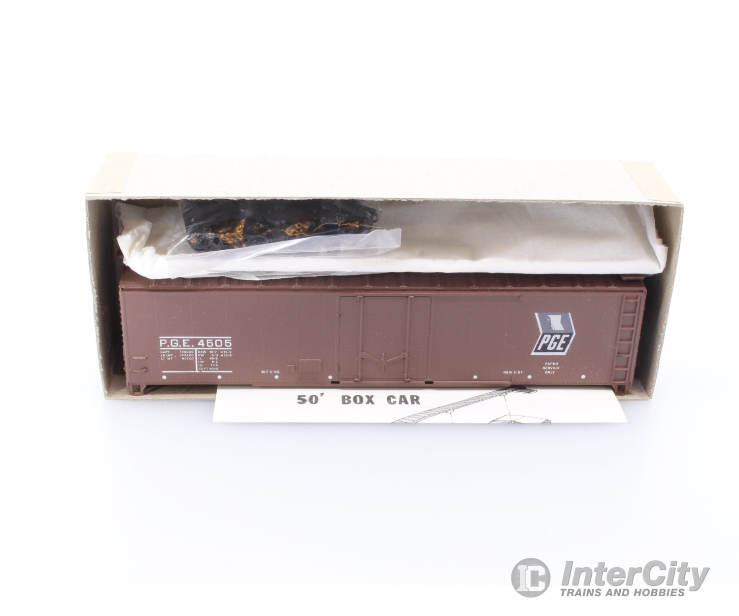 Roundhouse 1266 HO 50’ Plug Door Box Car Kit Pacific Great Eastern (PGE) 4505 Freight Cars