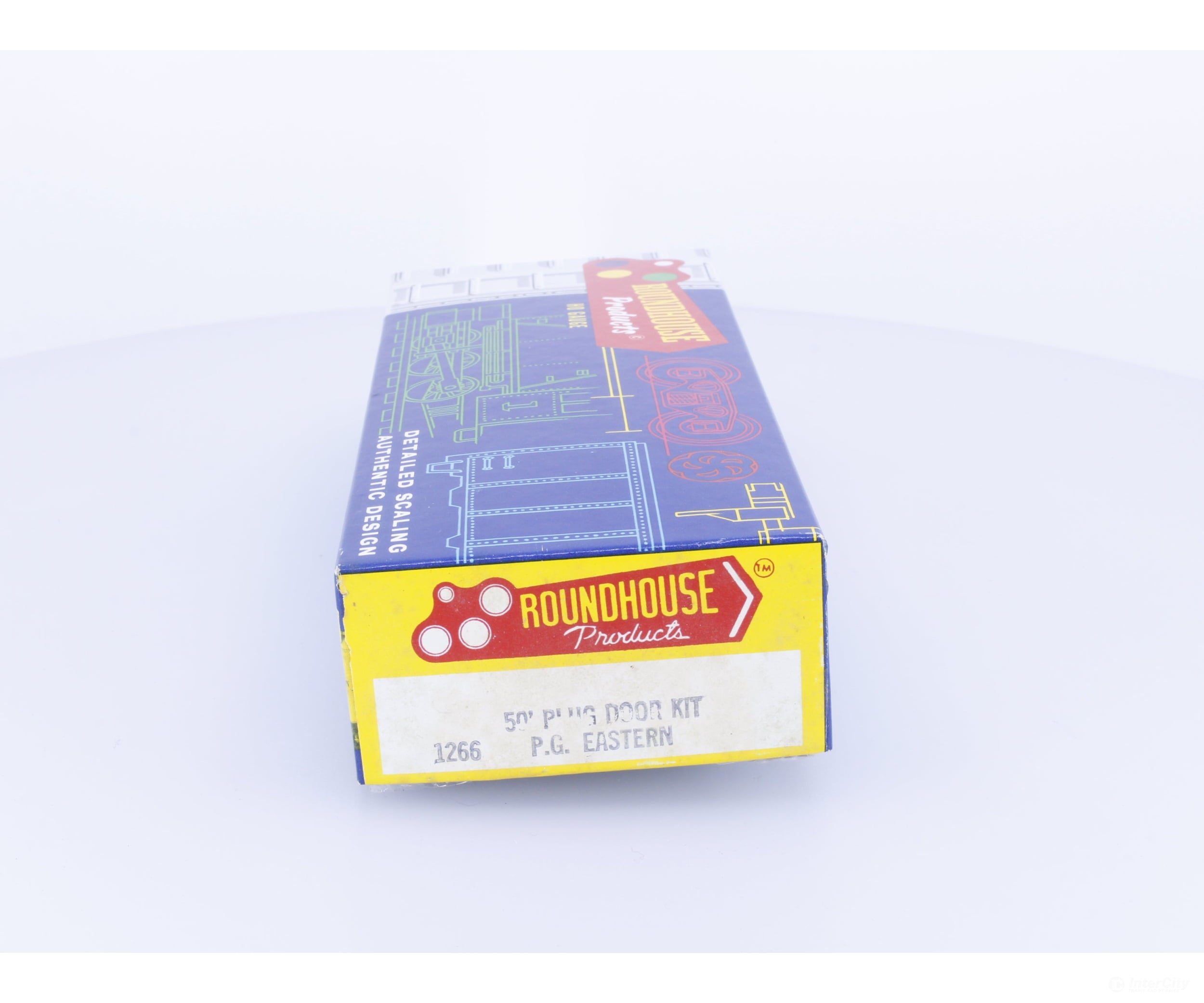 Roundhouse 1266 HO 50’ Plug Door Boxcar Kit Pacific Great Eastern (PGE) 4505 Freight Cars