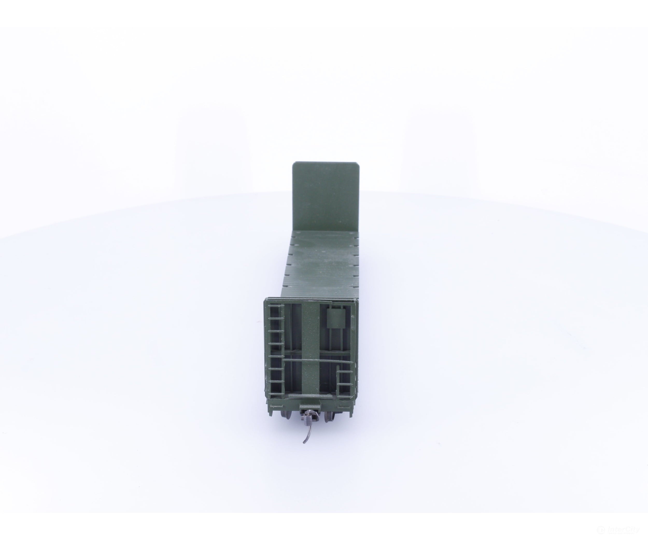 Roundhouse 1314 HO 60’ Bulkhead Flat Car BC Rail (BCOL) 869378 - Freight Cars