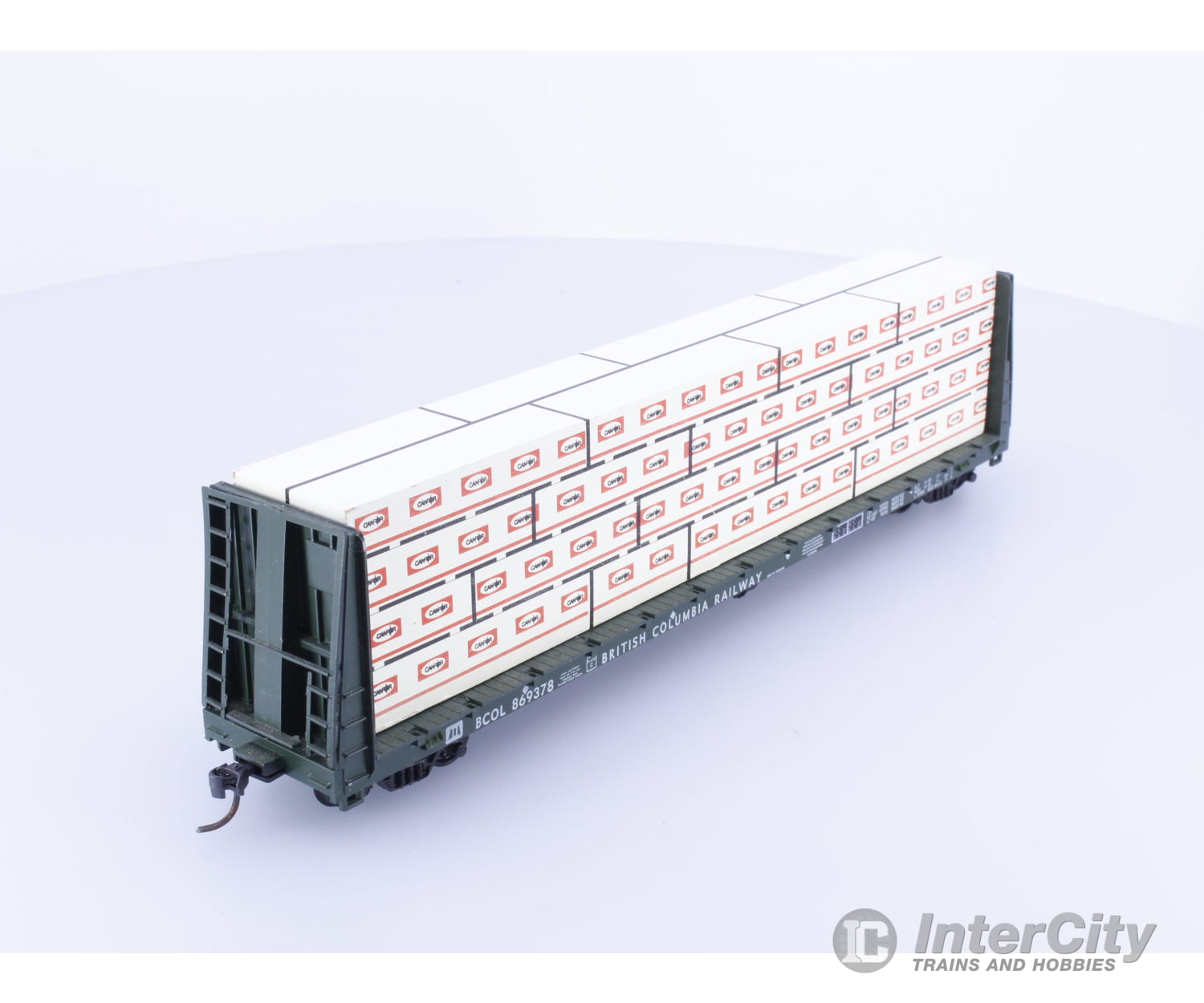 Roundhouse 1314 HO 60’ Bulkhead Flatcar with Canfor Lumber Load #2 BC Rail (BCOL) 869378 Freight Cars