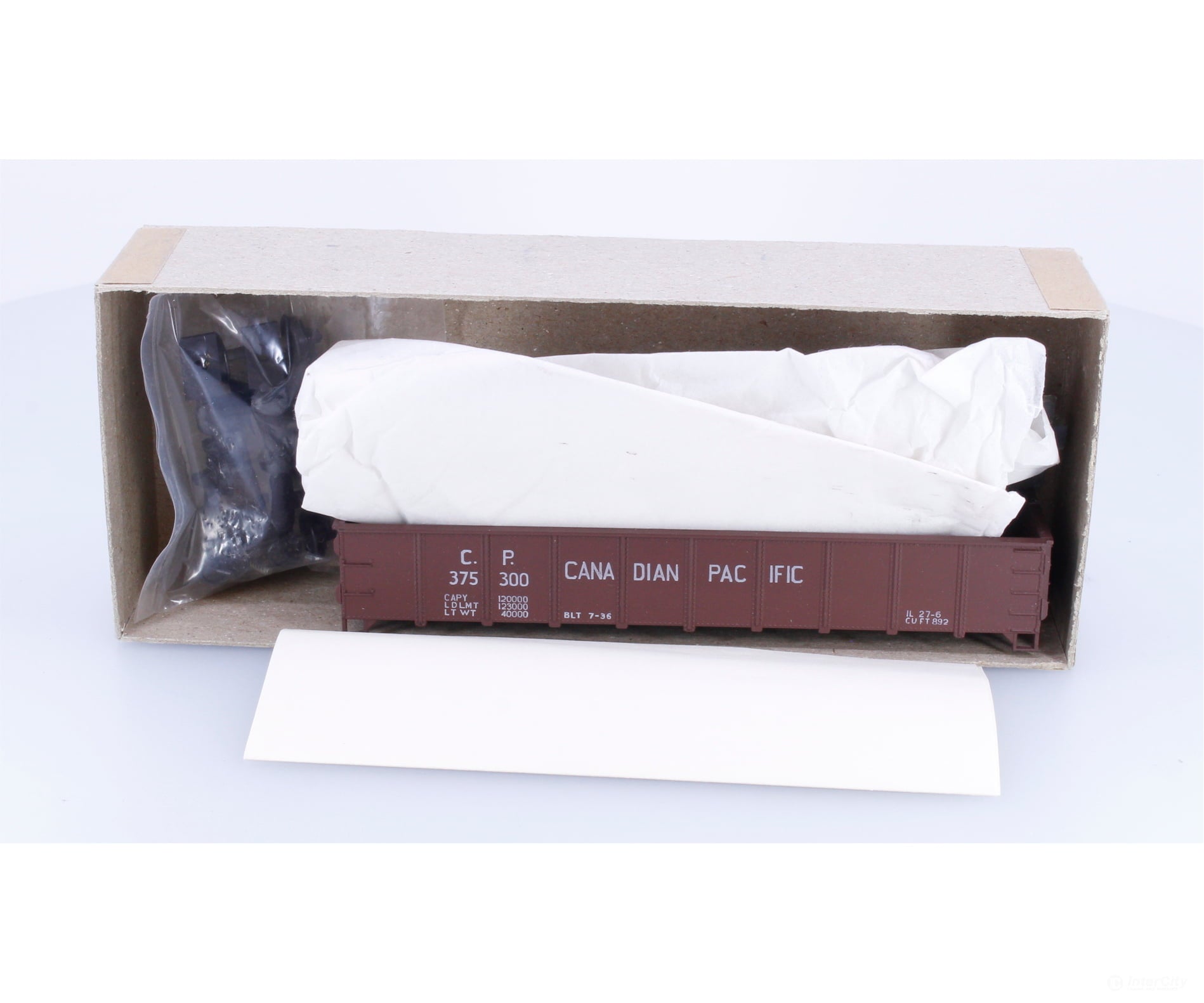 Roundhouse 1353 HO Gondola Kit Canadian Pacific (CP) 375300 - Freight Cars